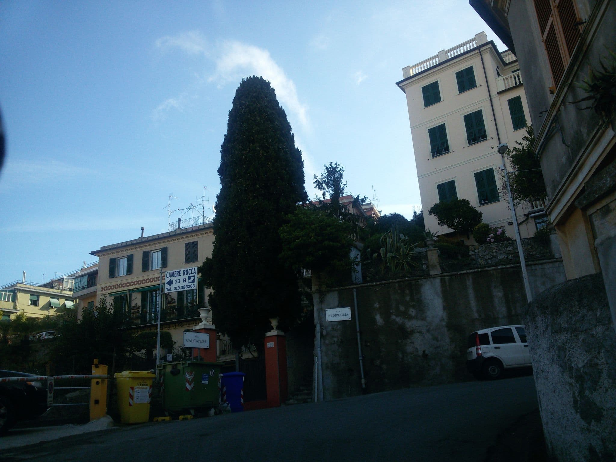 Street view near Pensione Rocca, Genoa — © ale_zena_it (CC BY-SA · Mapillary)