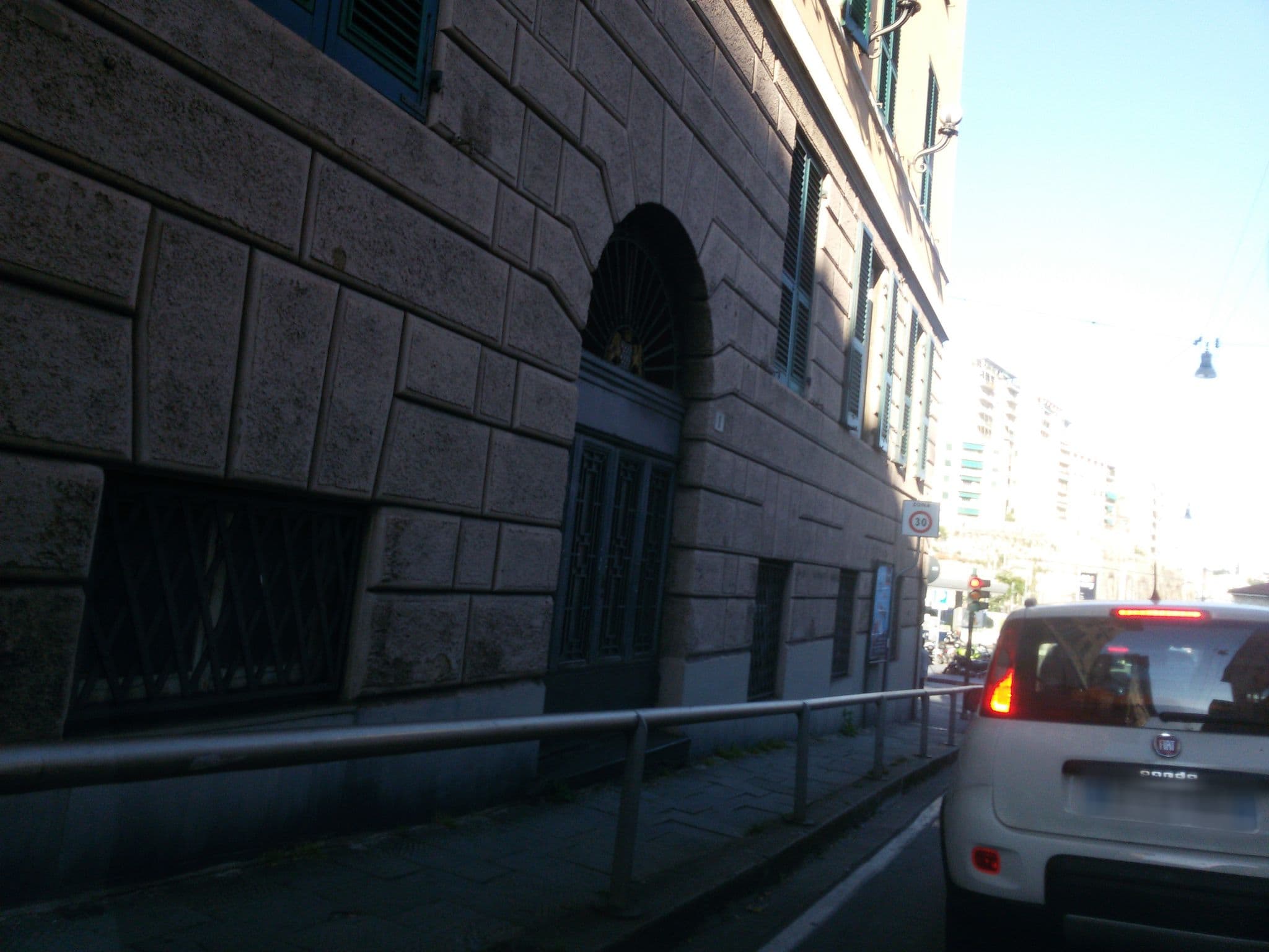 Street view near Appartamenti in Villa Bracelli, Genoa — © ale_zena_it (CC BY-SA · Mapillary)