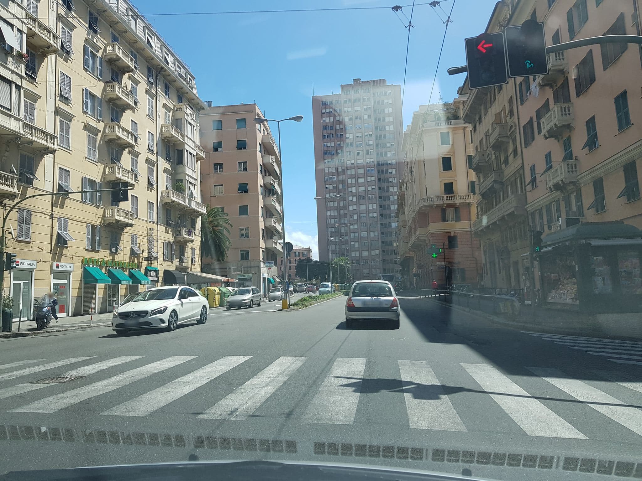 Street view near La Casa Del Ginepraio, Genoa — © ale_zena_it (CC BY-SA · Mapillary)