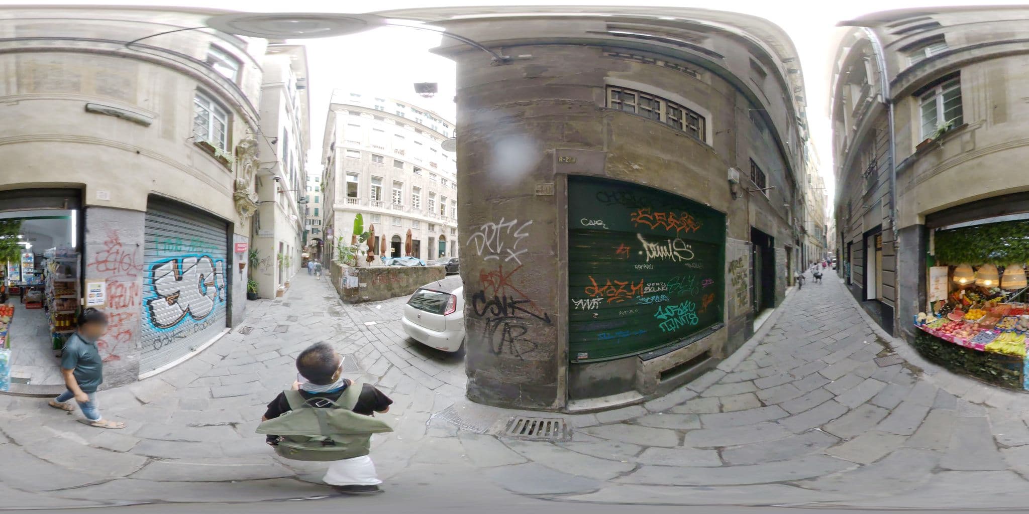 Street view near Angolo dei Giustiniani, Genoa — © mapconcierge (CC BY-SA · Mapillary)