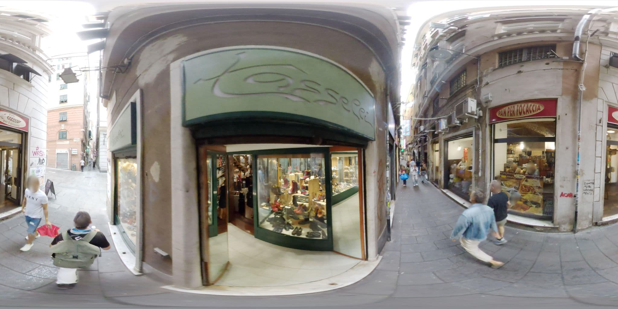 Street view near Monreal Palace, Genoa — © mapconcierge (CC BY-SA · Mapillary)