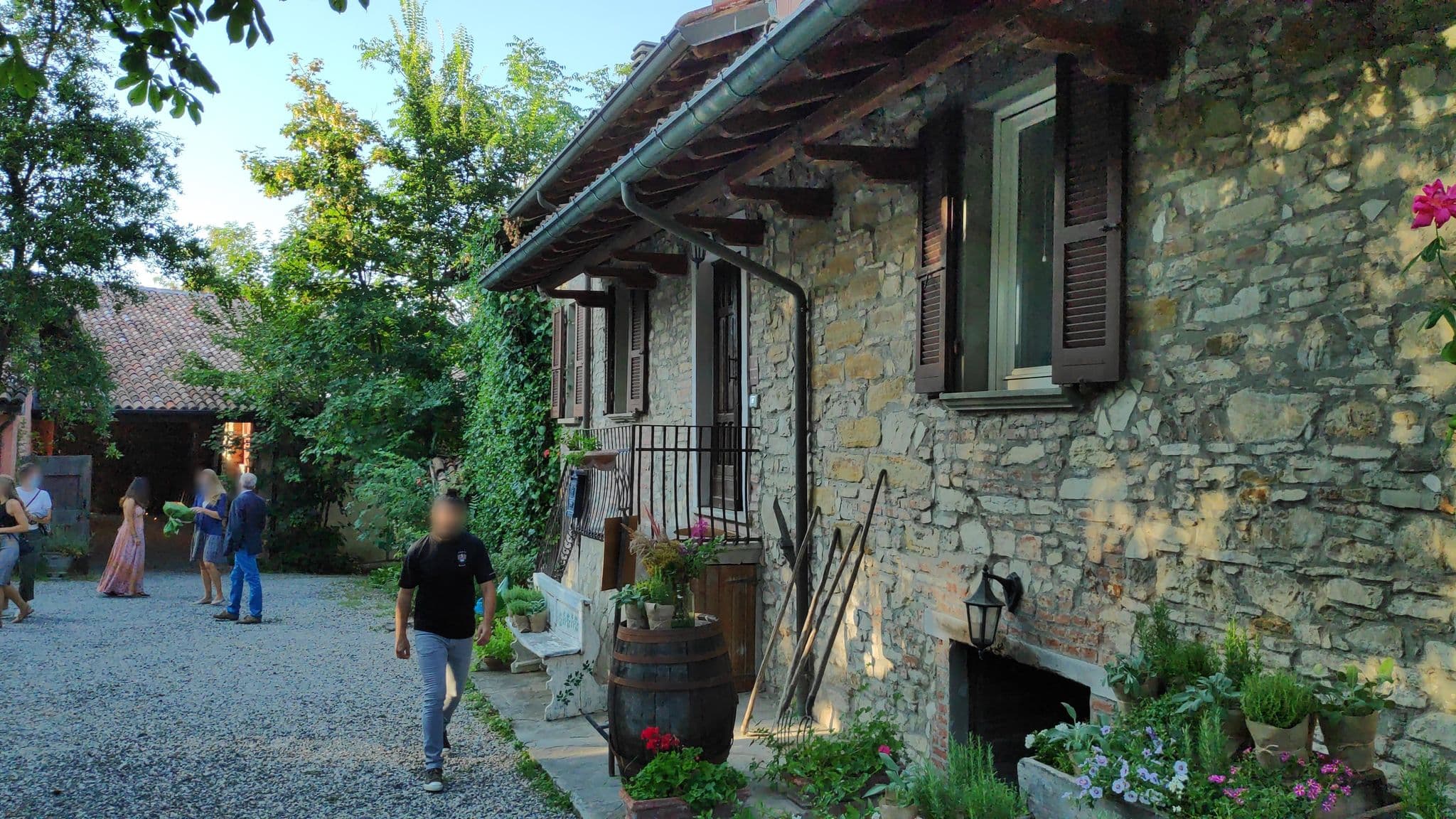 Street view near Bacialupo Bed and Breakfast, Santa Maria della Versa — © marcuscalabresus (CC BY-SA · Mapillary)