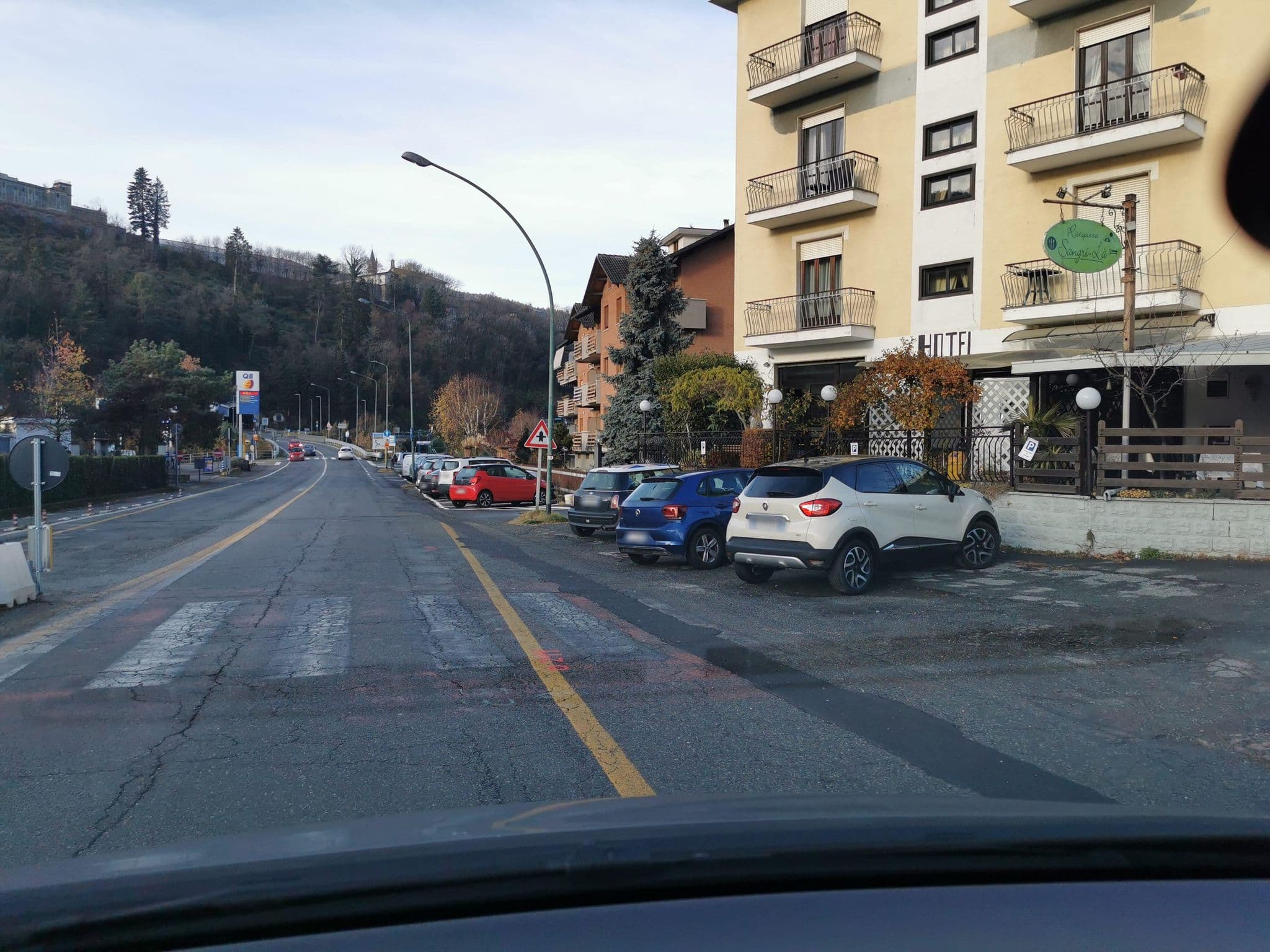 Street view near Albergo Sangri -La di Vitulli Teresa & C. SNC, Lanzo Torinese — © canfe (CC BY-SA · Mapillary)