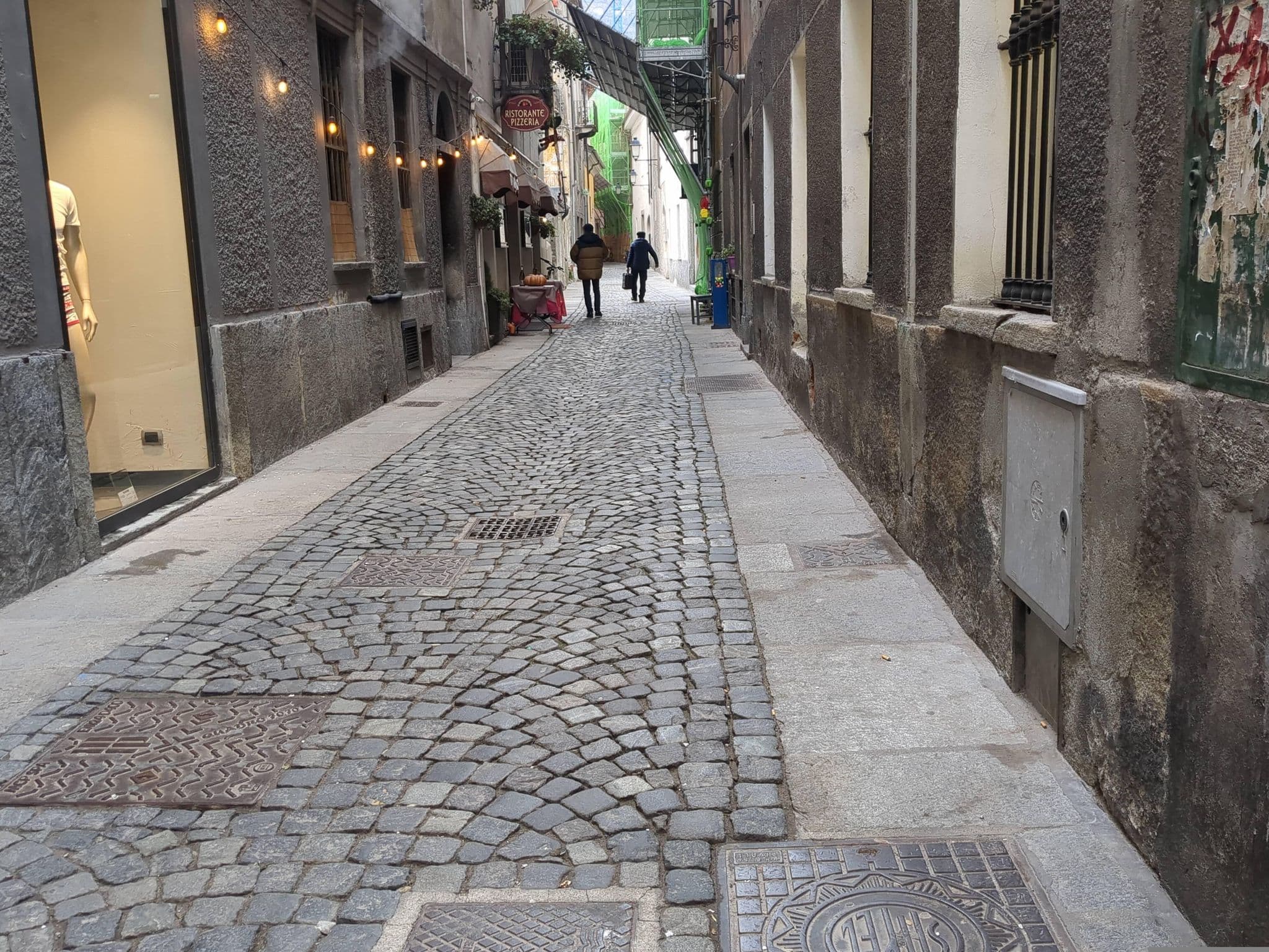 Street view near Lo Peillo e lo Galetas, Aosta — © jacopofar (CC BY-SA · Mapillary)