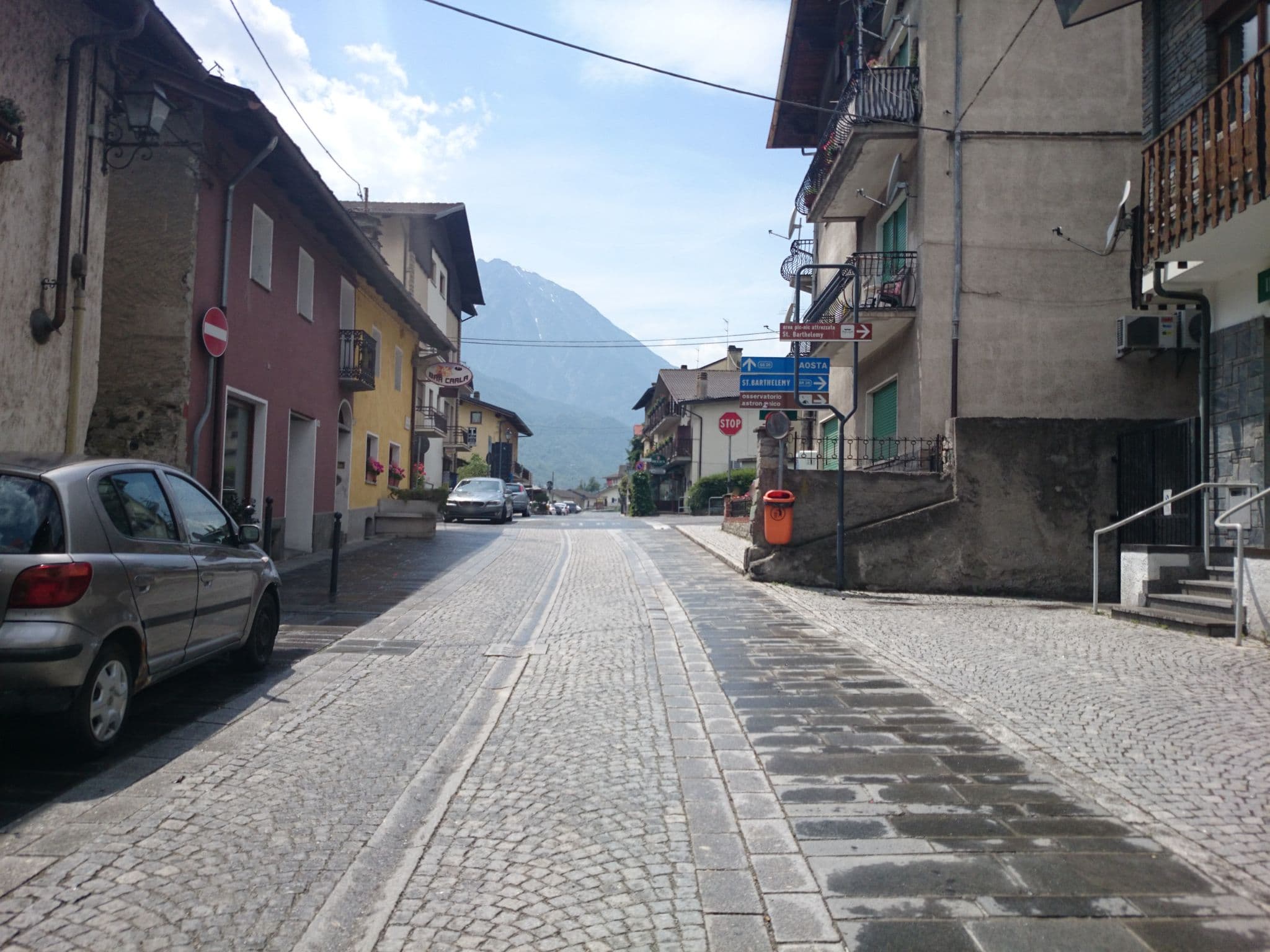 Street view near Appartamenti Relax, Nus — © peterneubauer (CC BY-SA · Mapillary)