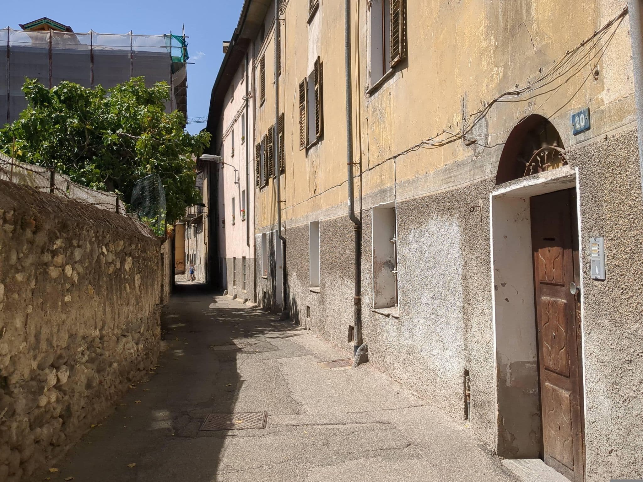 Street view near Le Relais du Relax, Aosta — © jacopofar (CC BY-SA · Mapillary)