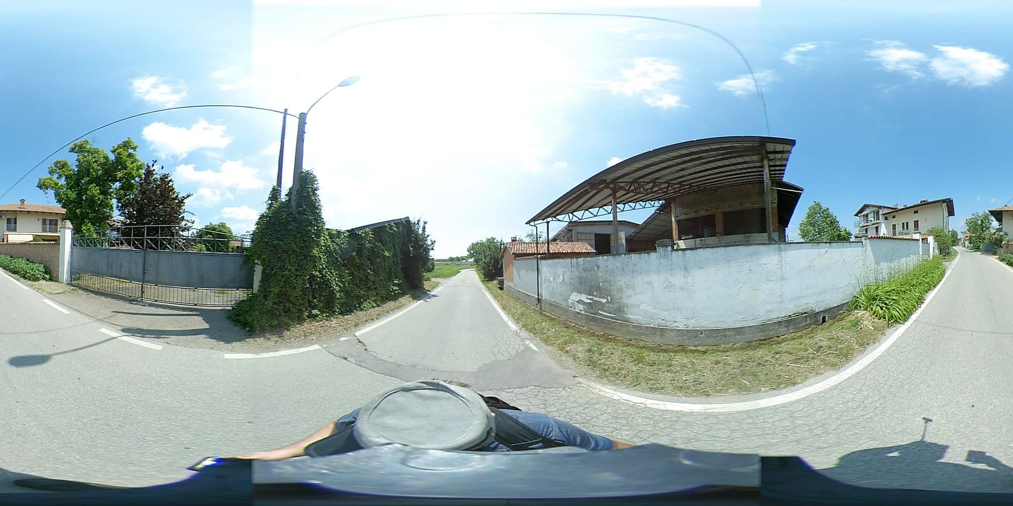 Street view near Cascina Verdella, Cigliano — © klimakas (CC BY-SA · Mapillary)