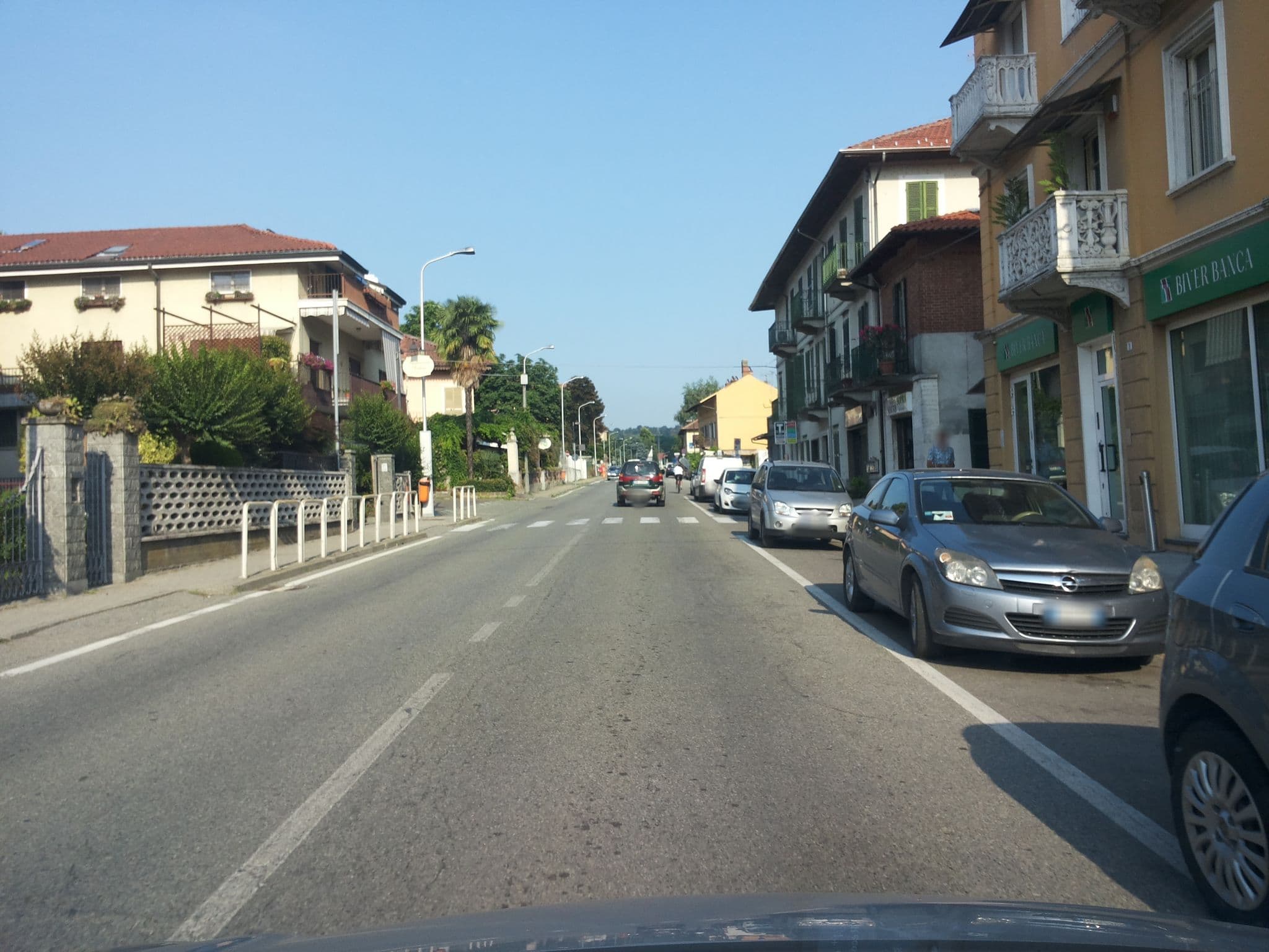 Street view near La Rocca, Viverone — © musuruan (CC BY-SA · Mapillary)