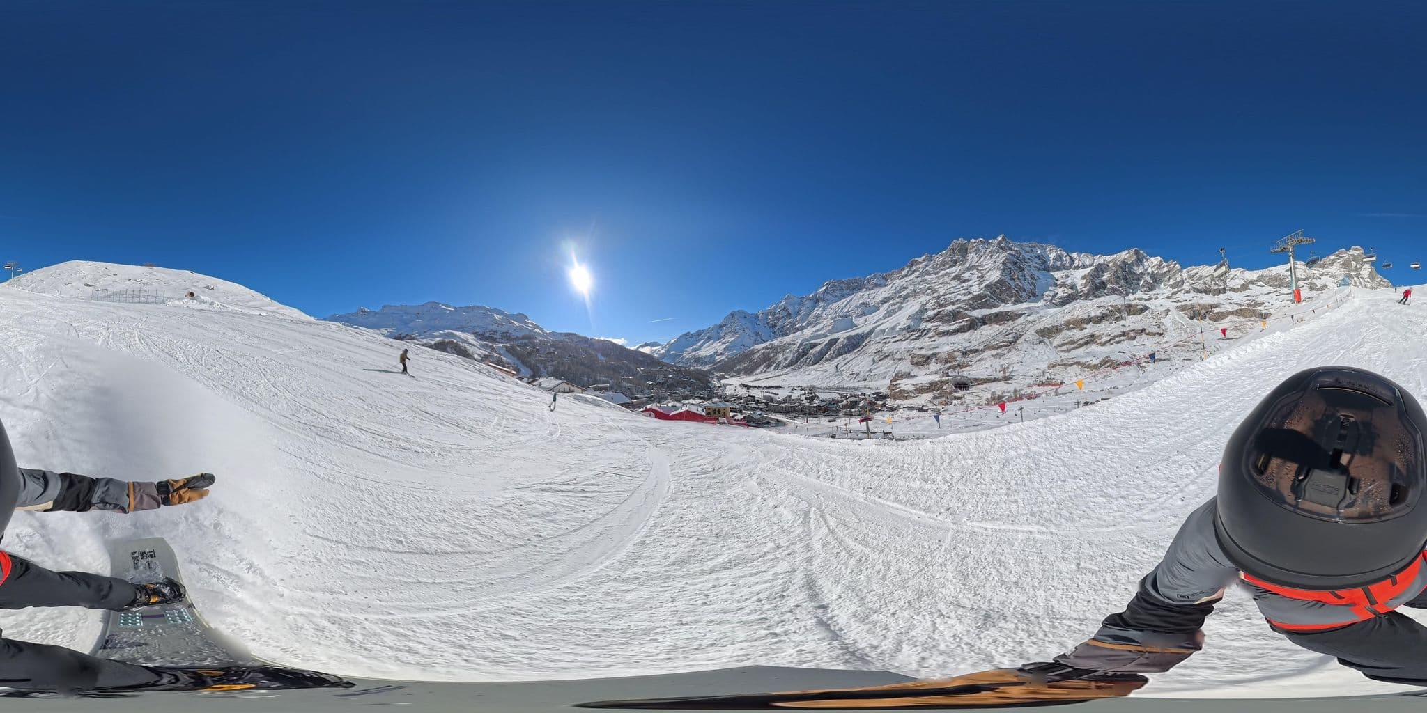 Street view near Meuble Mon Rève, Valtournenche — © MattWithHuskies (CC BY-SA · Mapillary)