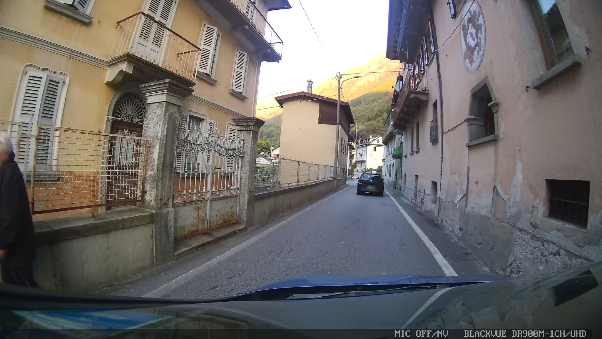Street view near Mondo D'oro, Pieve Vergonte — © jrachi (CC BY-SA · Mapillary)