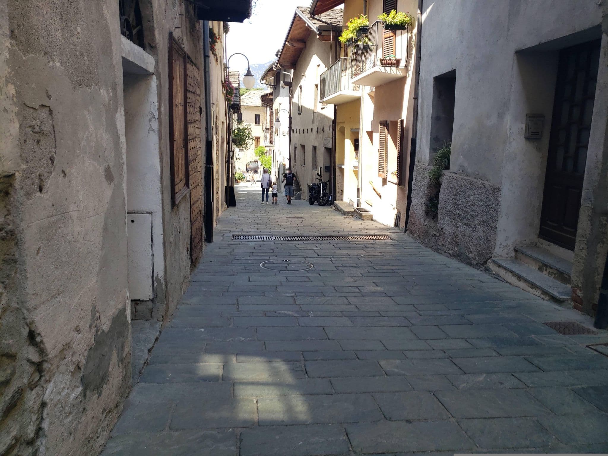 Street view near B&B Vecchio Torchio, Hone — © mapfool (CC BY-SA · Mapillary)