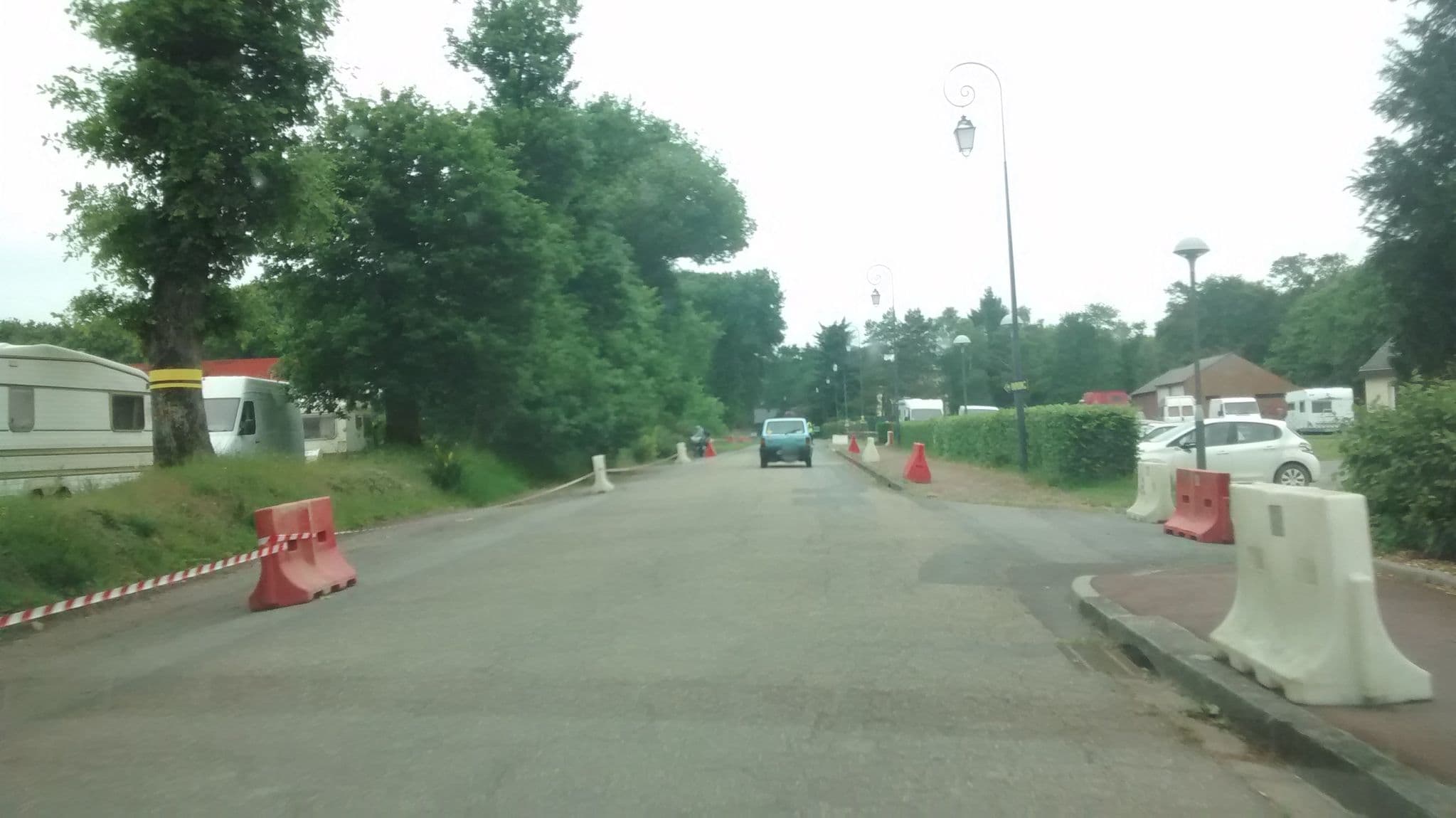 Street view near Aire de services de Paimpont, Paimpont — © hamlet (CC BY-SA · Mapillary)
