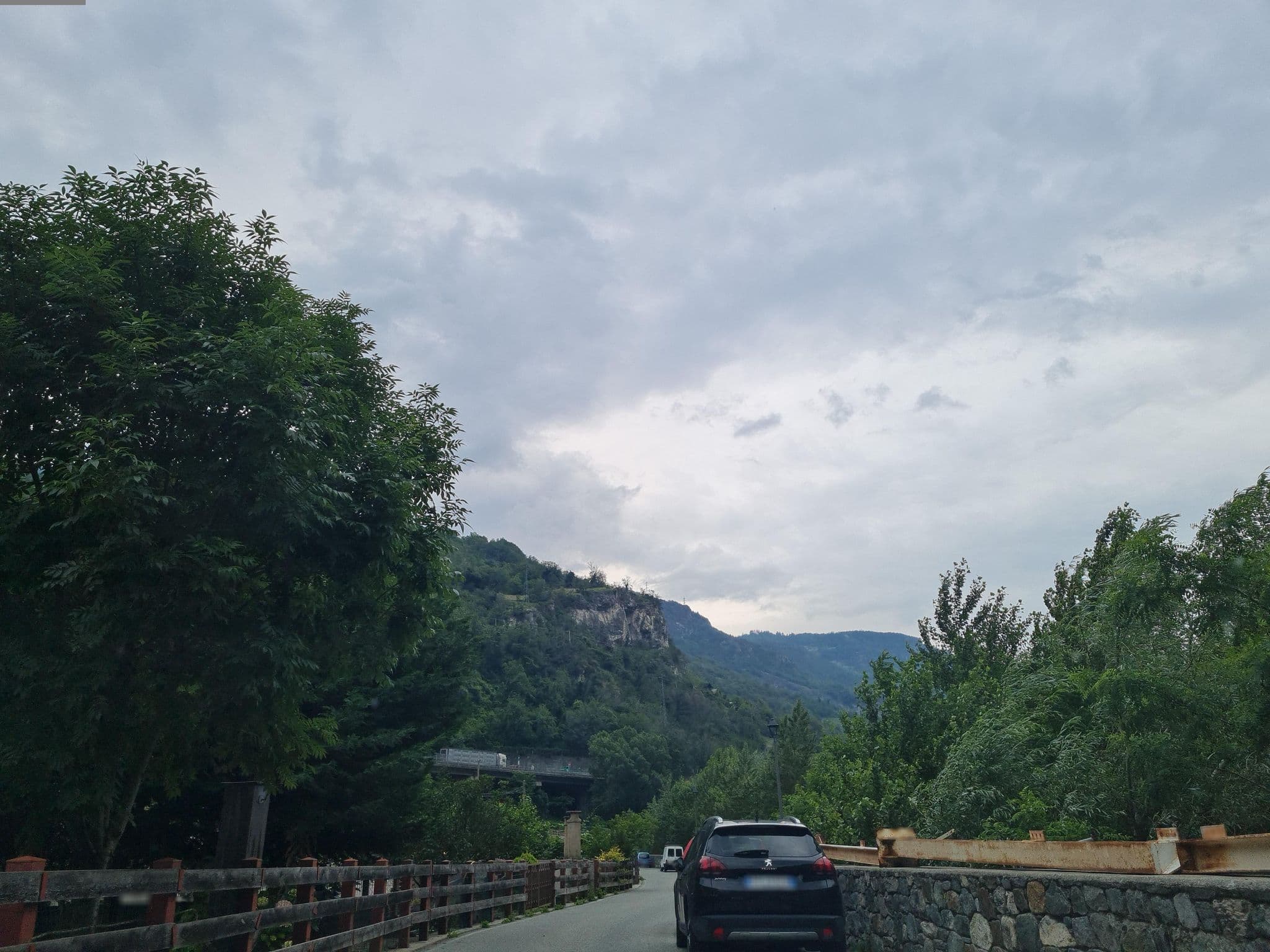 Street view near La cor de Jeremie, Montjovet — © laniuscollurio (CC BY-SA · Mapillary)