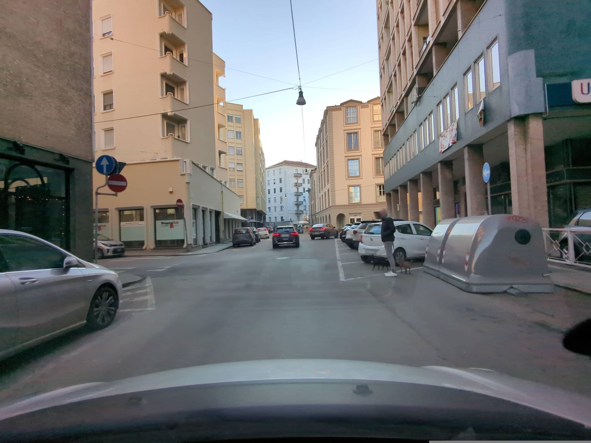 Street view near Bed & Landscape Terre d'acqua, Vercelli — © musuruan (CC BY-SA · Mapillary)