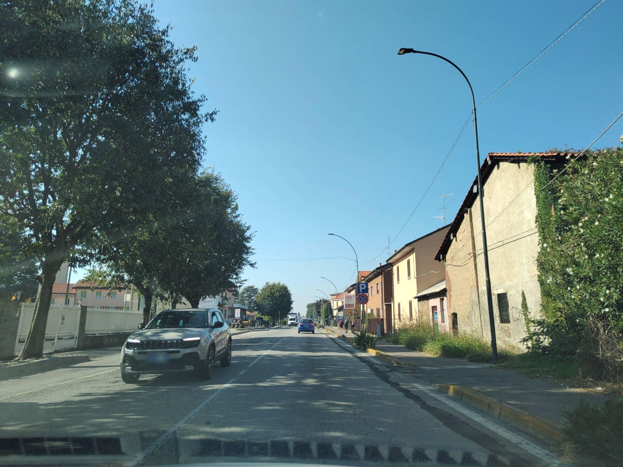 Street view near Bed & Breakfast San Martino, Bareggio — © lary_fede (CC BY-SA · Mapillary)