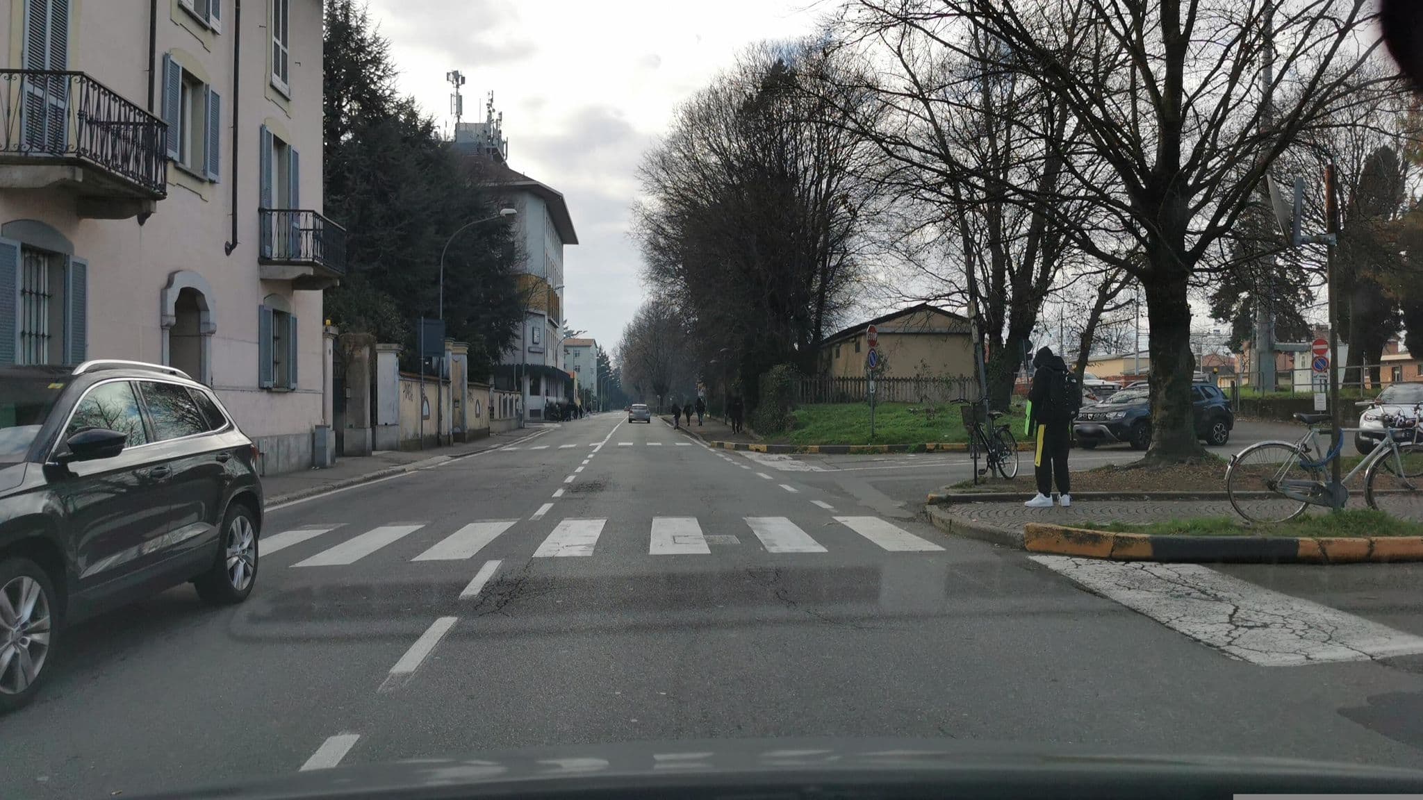 Street view near La Gare Bed and Breakfast, Magenta — © canfe (CC BY-SA · Mapillary)