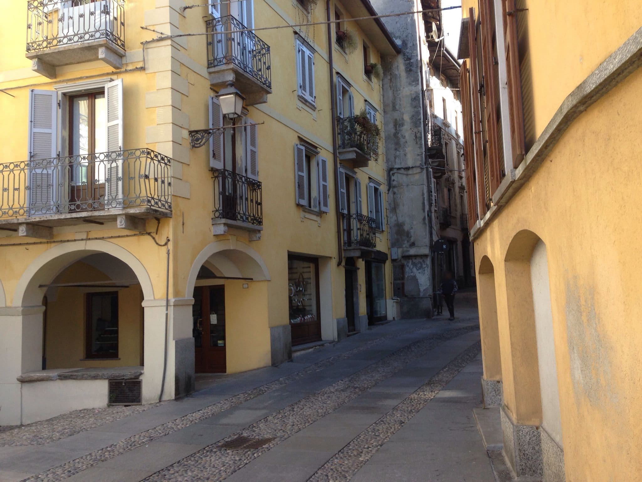 Street view near Al vicolo del Gallo MONOLOCALE, Varallo — © danielevilla (CC BY-SA · Mapillary)