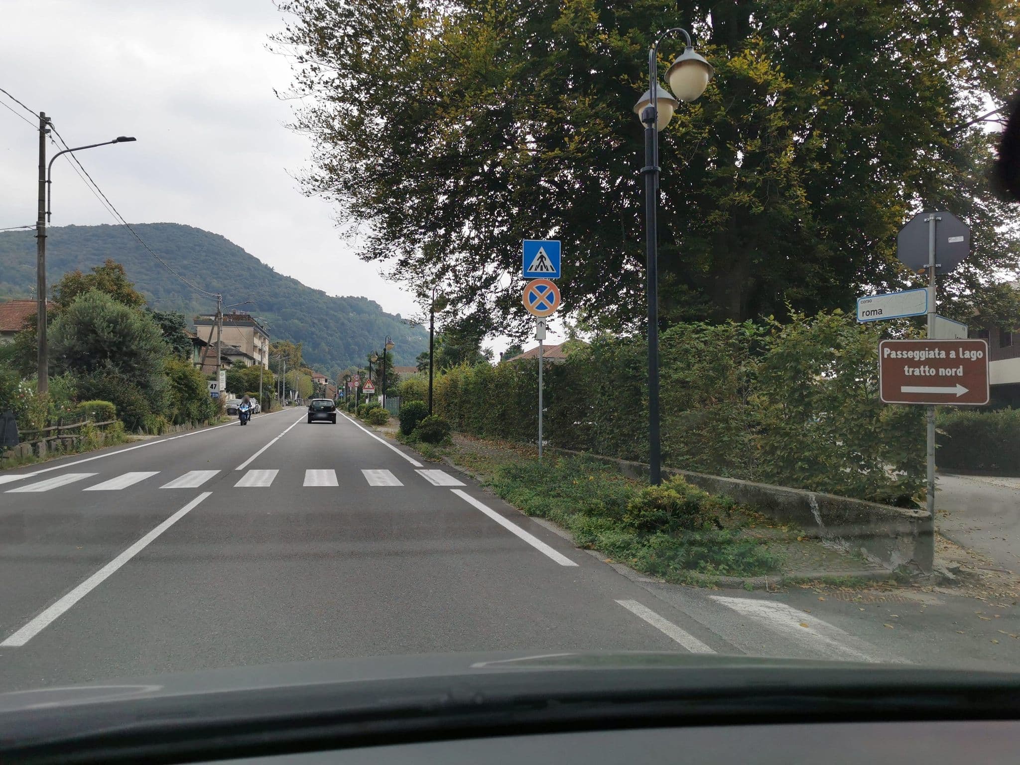 Street view near Swimming Pool, Pettenasco — © canfe (CC BY-SA · Mapillary)