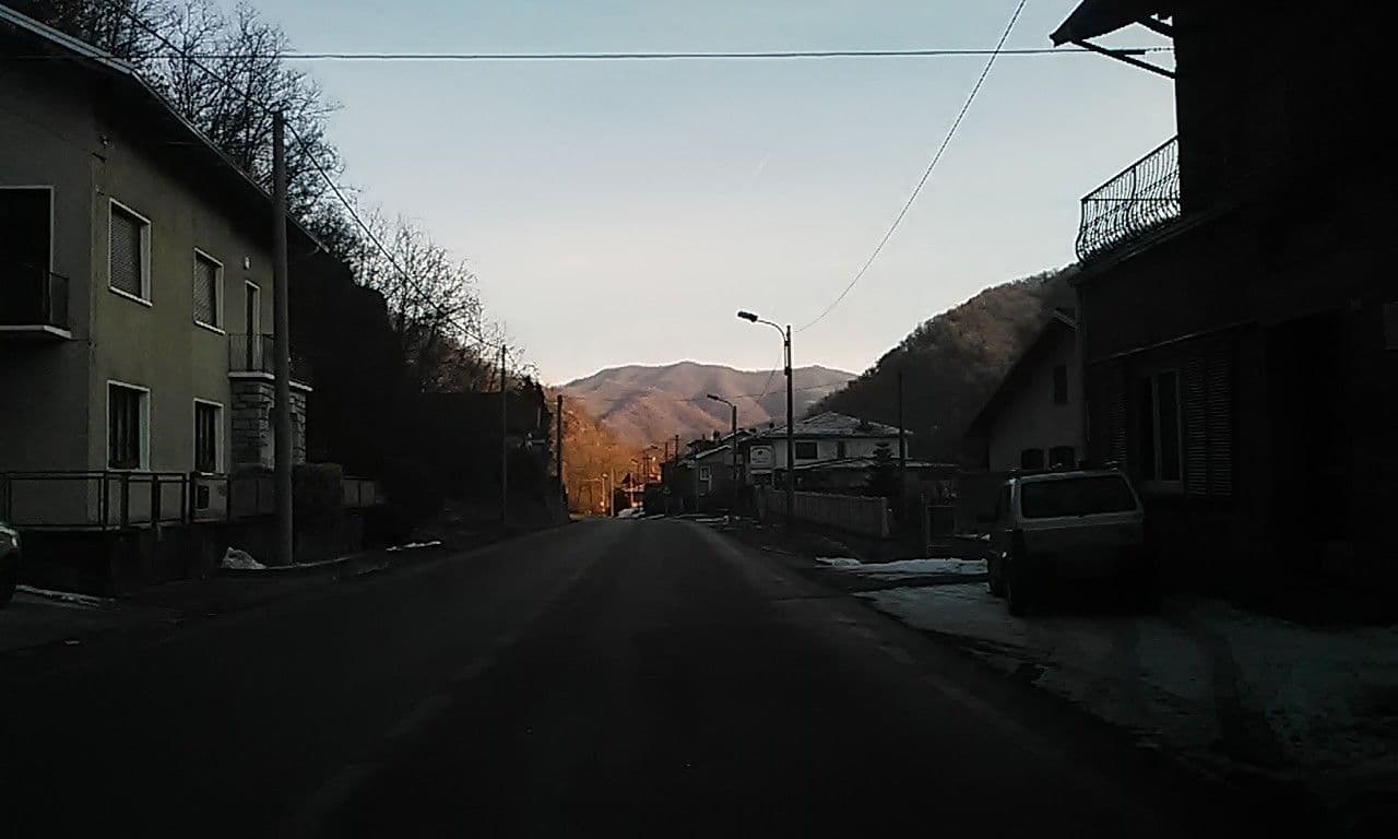 Street view near Antica Taverna, Pray — © mikki65 (CC BY-SA · Mapillary)
