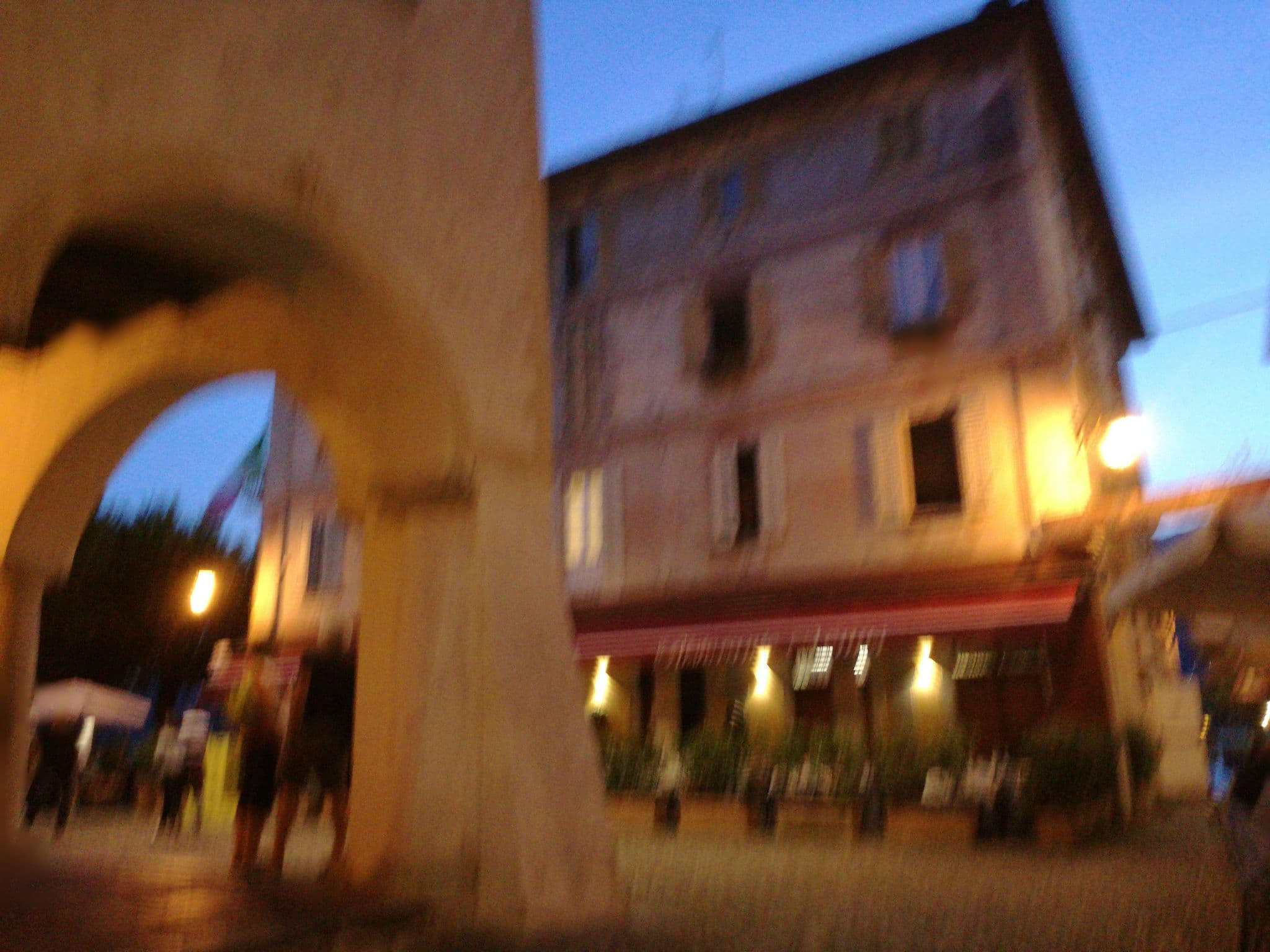 Street view near Ortaflats- Appartamento Belvedere, Pettenasco — © michaelmontani (CC BY-SA · Mapillary)