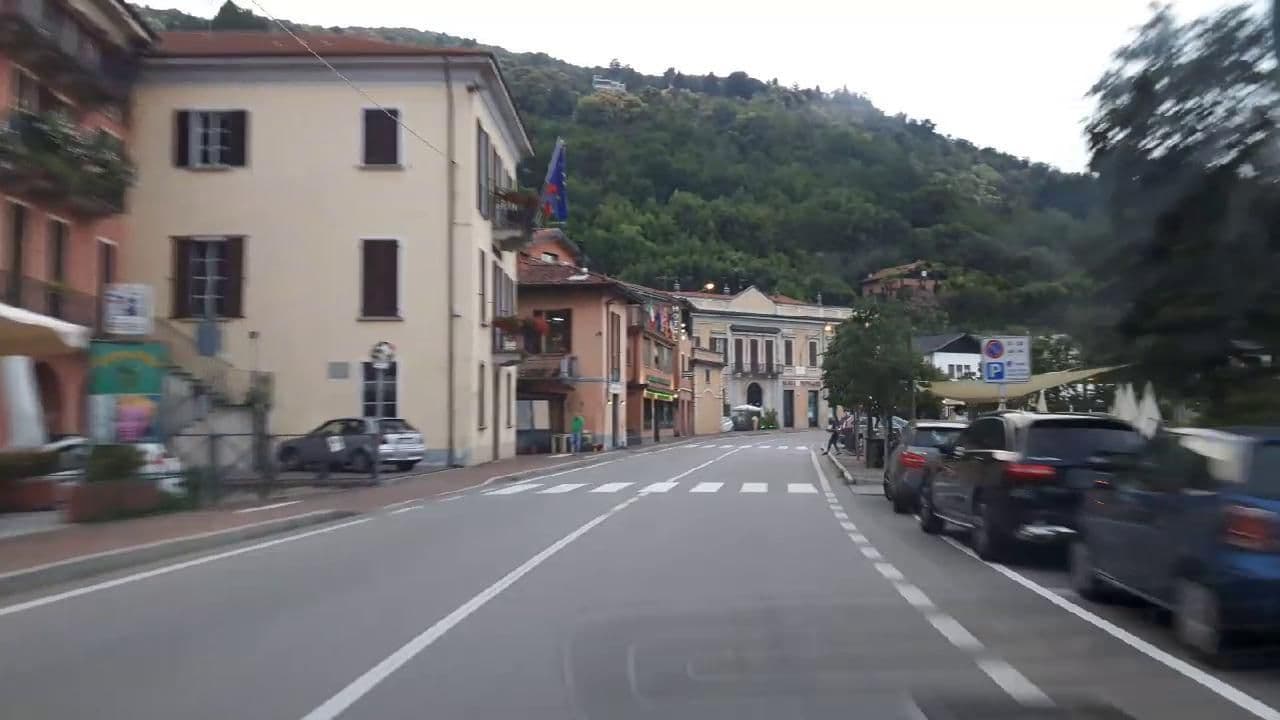 Street view near Il vicolo sul Lago apartments, Lesa — © roadroid (CC BY-SA · Mapillary)