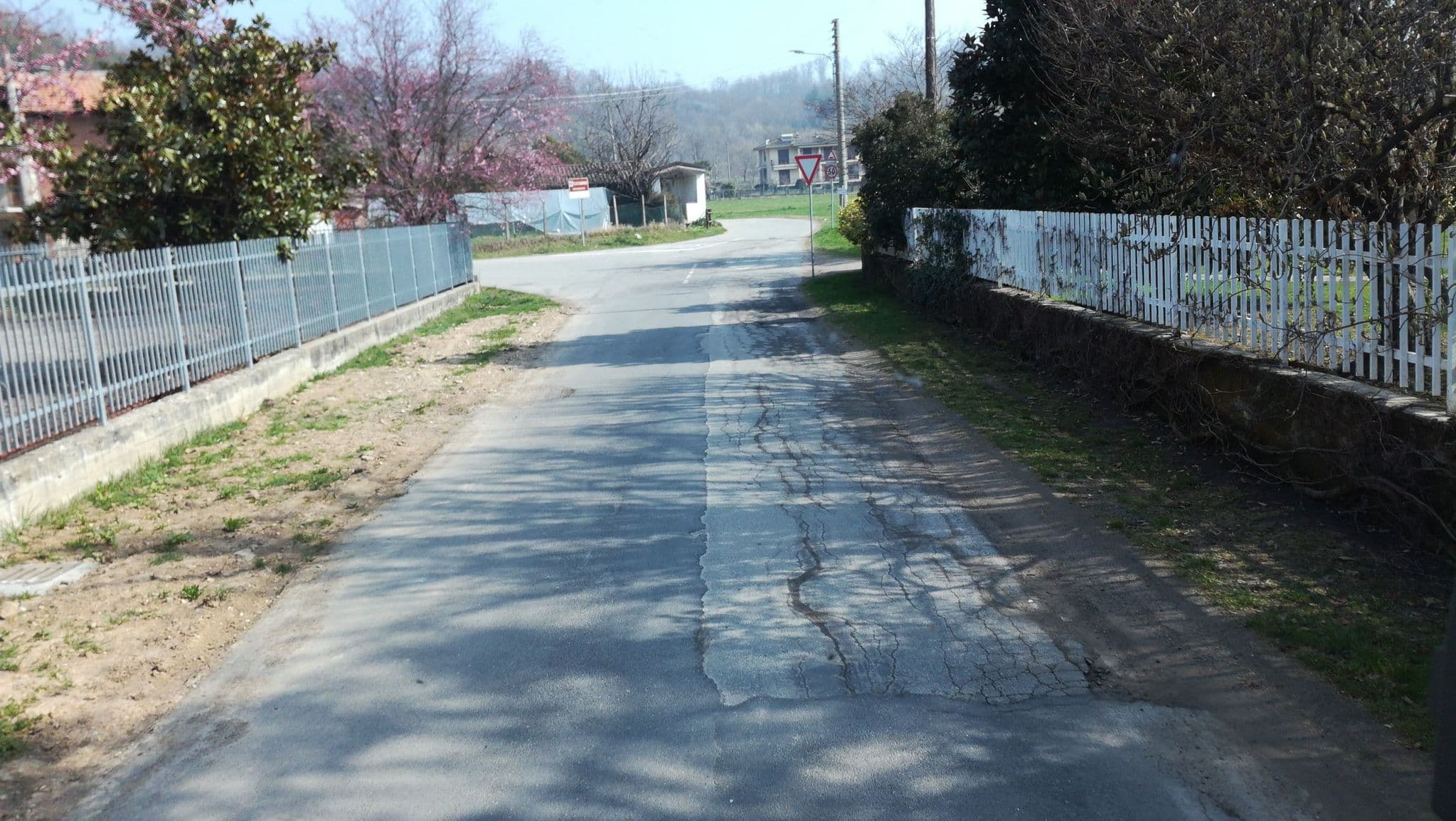 Street view near Alla Gazza Ladra, Grignasco — © klimakas (CC BY-SA · Mapillary)