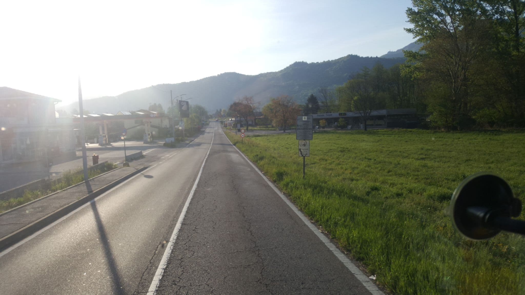 Street view near Bussoladue di Ruzzenenti Irene & C. SAS, Cuveglio — © klimakas (CC BY-SA · Mapillary)