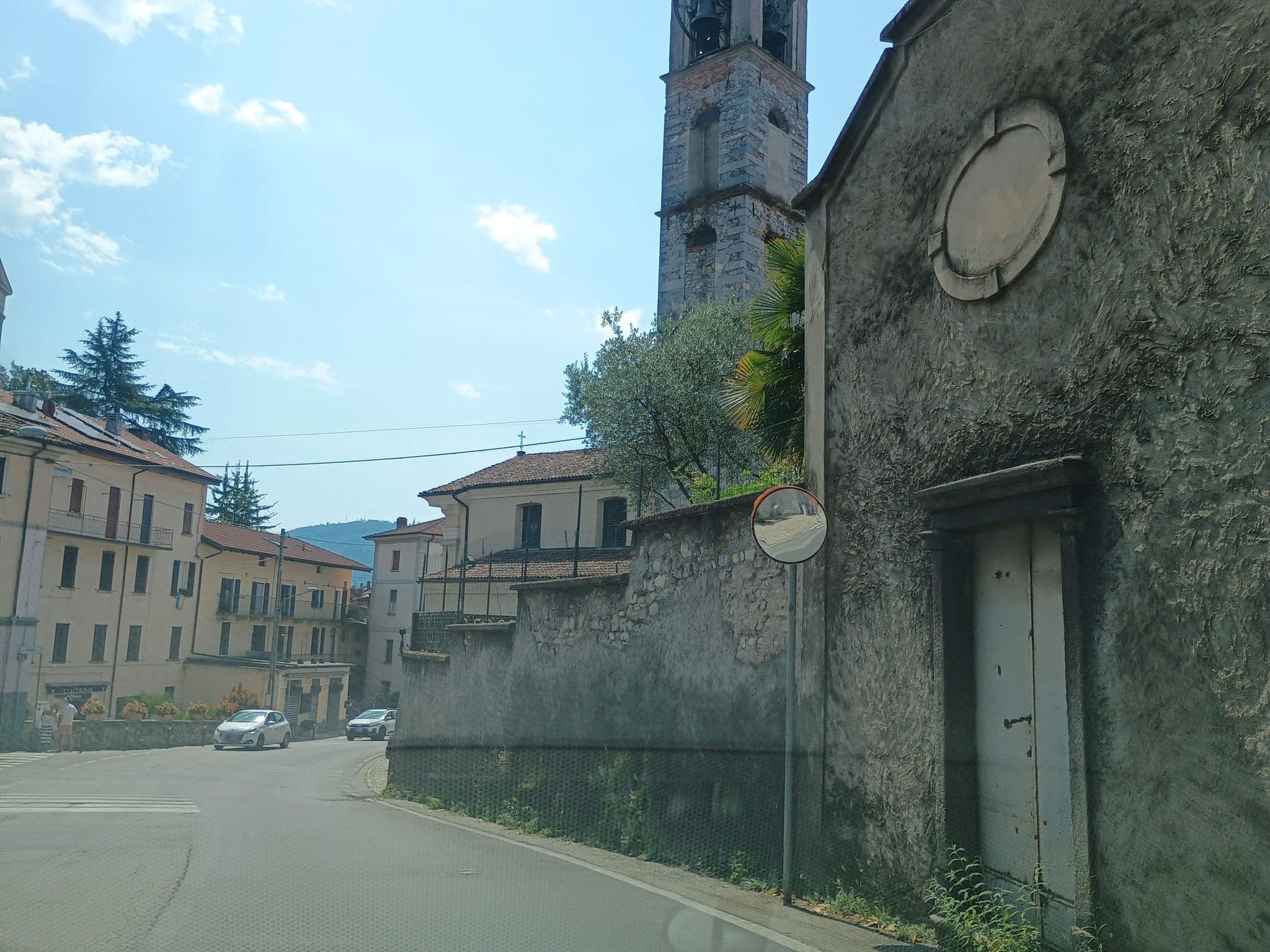 Street view near Appartamento De Angeli, Laveno — © thetornado76 (CC BY-SA · Mapillary)