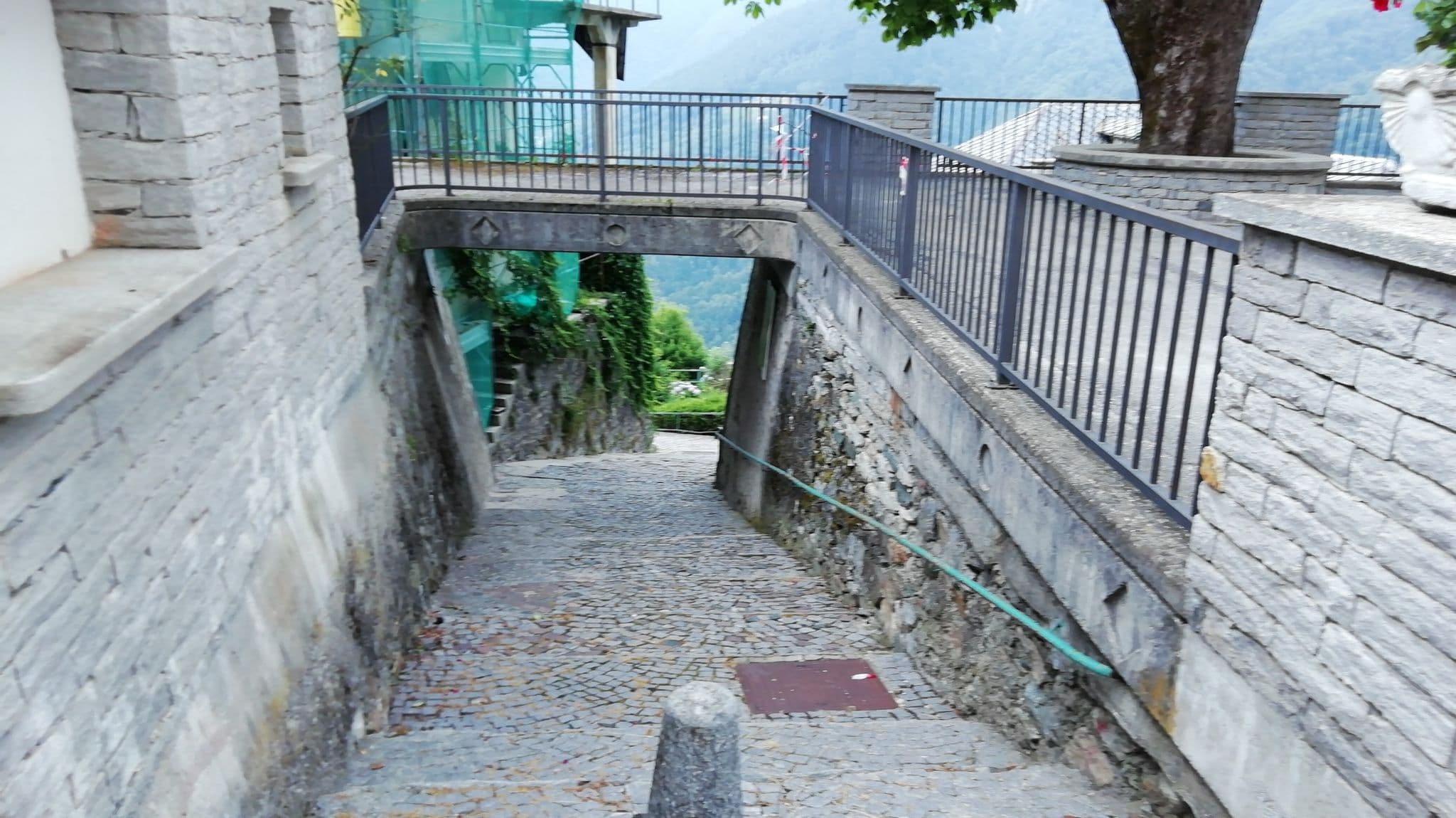 Street view near Hotel Rossi, Domodossola — © andrea_riprogeo (CC BY-SA · Mapillary)