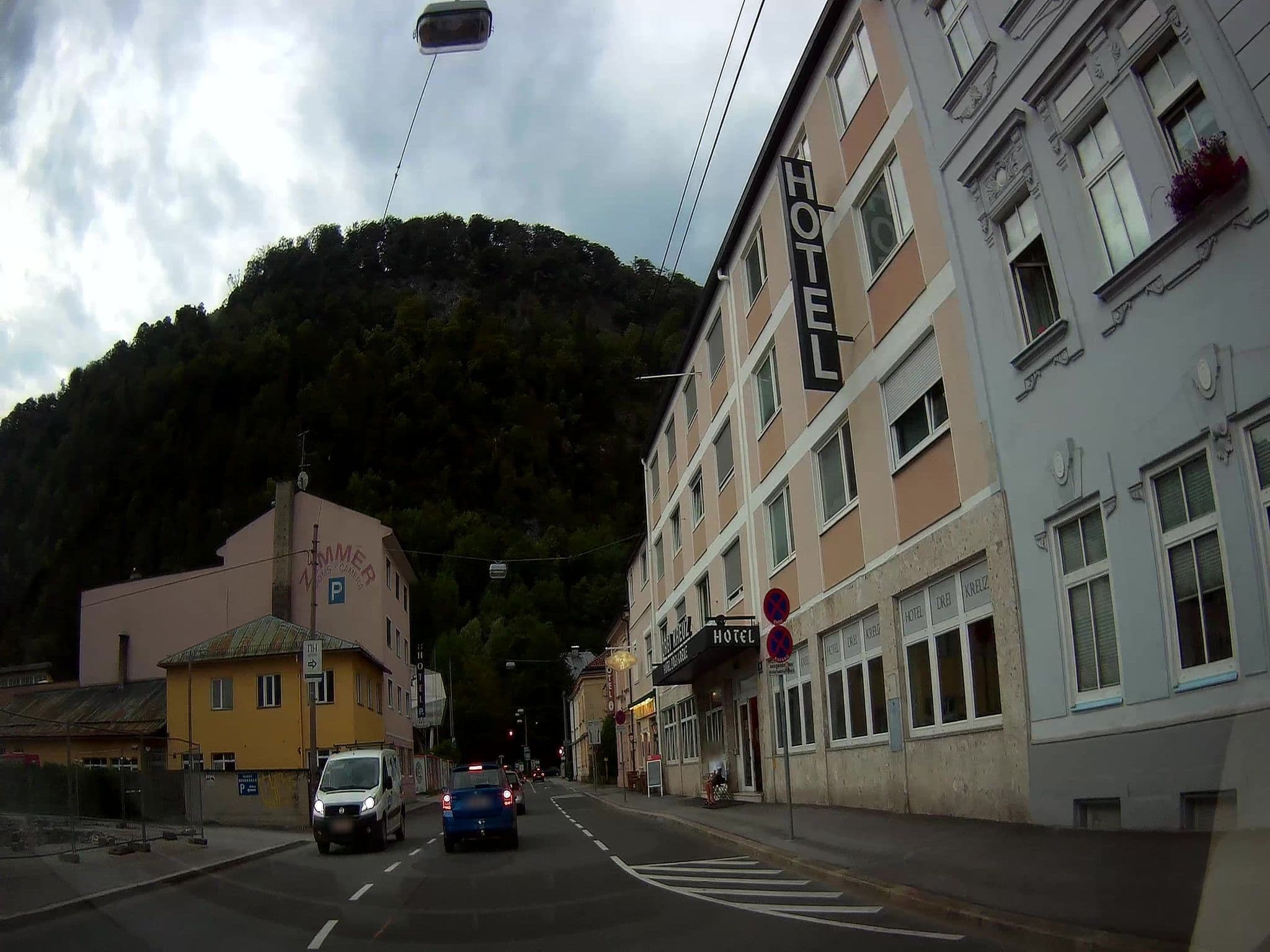 Street view near Hotel Drei Kreuz, Salzburg — © fuchserl (CC BY-SA · Mapillary)