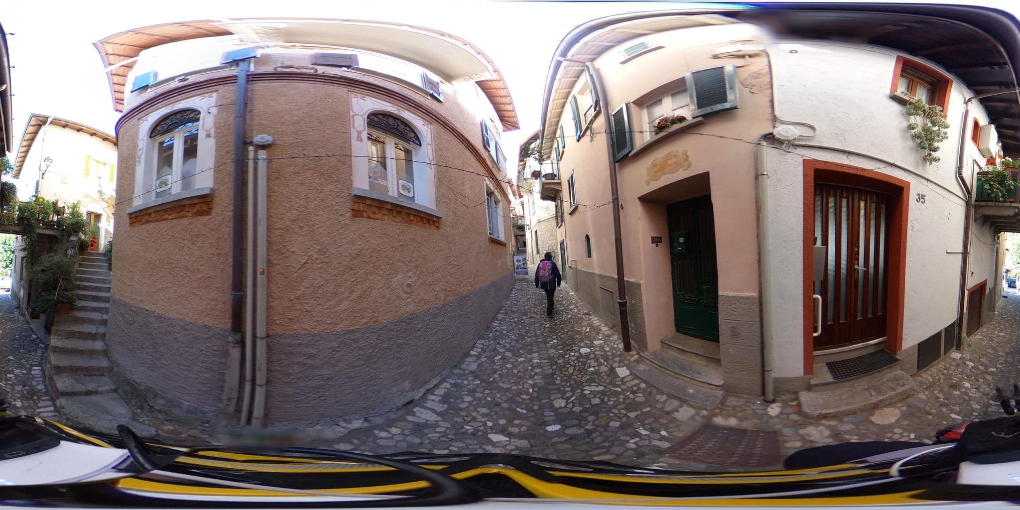Street view near Al Borducan Romantic Hotel - Adults Only, Luvinate — © kaitu (CC BY-SA · Mapillary)