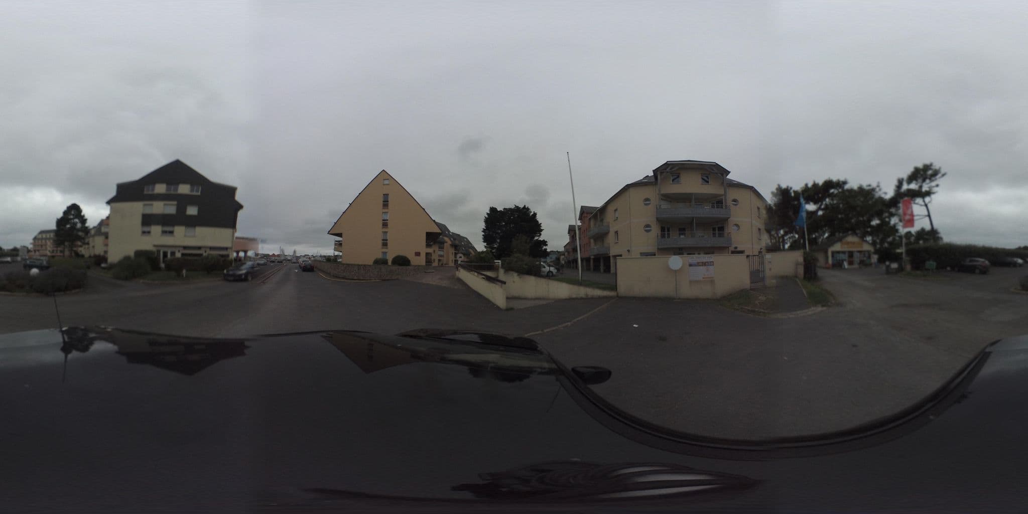 Street view near Résidence Les Isles de Sola, Grandcamp-Maisy — © arteragence (CC BY-SA · Mapillary)