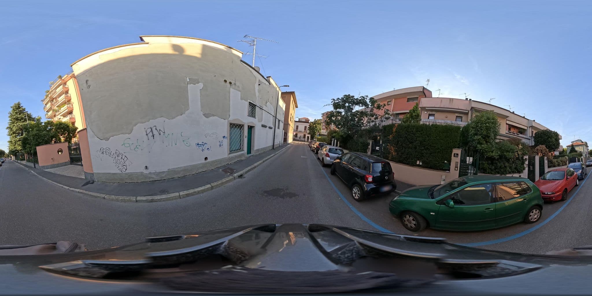 Street view near Easy Bed & Breakfast, Bresso — © jacopofar (CC BY-SA · Mapillary)