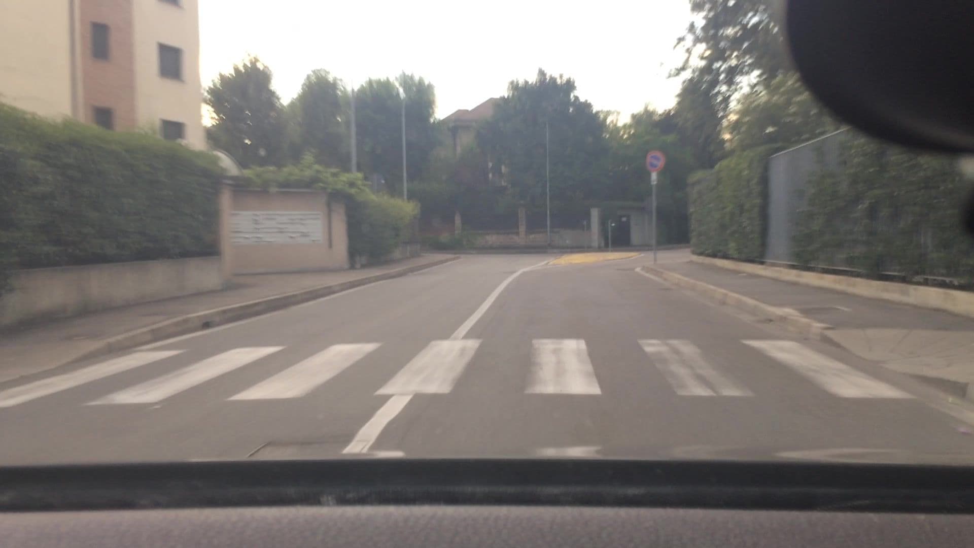 Street view near Bnbook - Volta Fiera Milano, Rho — © lvl5 (CC BY-SA · Mapillary)