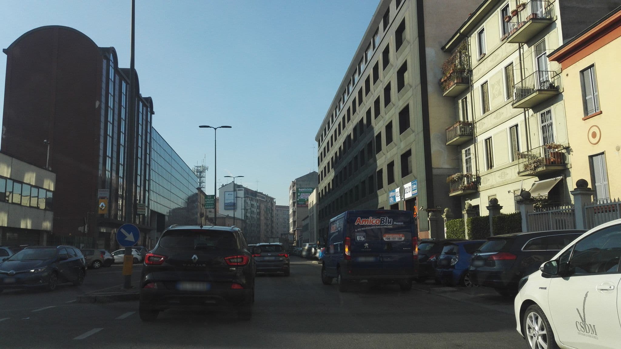 Street view near Hotel Brenta SAS di Pisano Vito & C, Milan — © marcuscalabresus (CC BY-SA · Mapillary)