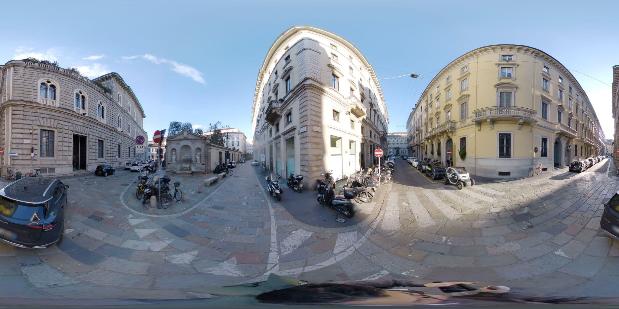 Street view near Sweet Inn -Romagnosi, Brera — © mapconcierge (CC BY-SA · Mapillary)