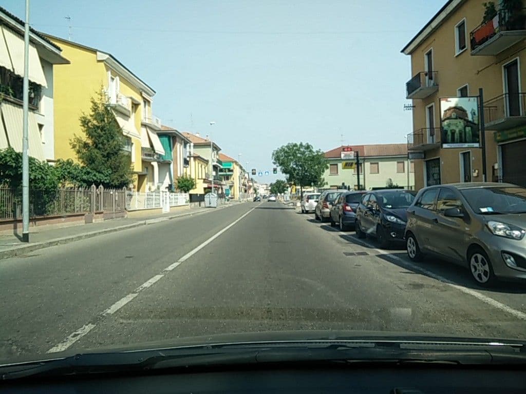Street view near Pitagora, Pavia — © bellazambo (CC BY-SA · Mapillary)