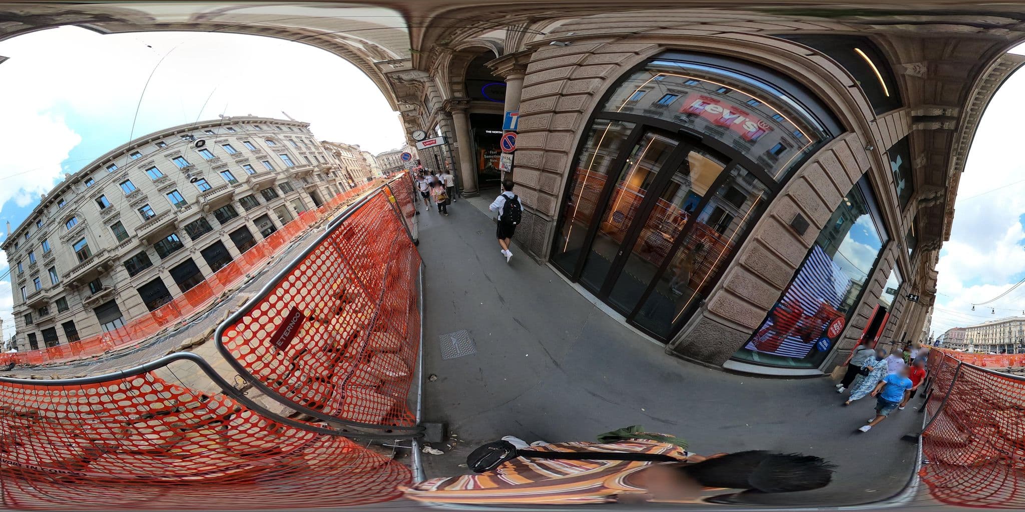 Street view near Palazzo Cordusio Hotel, Milan — © mapconcierge (CC BY-SA · Mapillary)