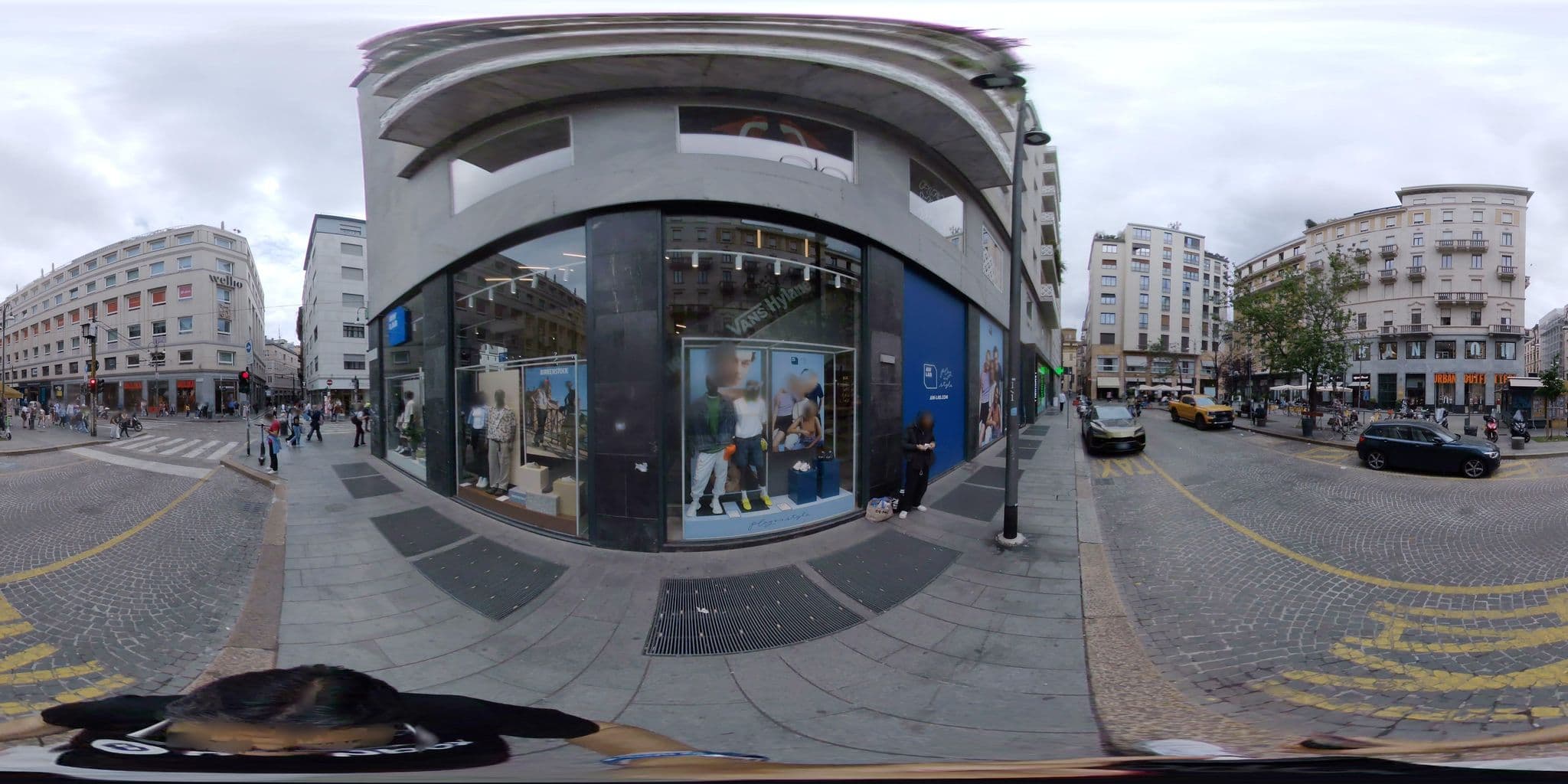 Street view near Palazzo Beltrade, Milan — © mapconcierge (CC BY-SA · Mapillary)