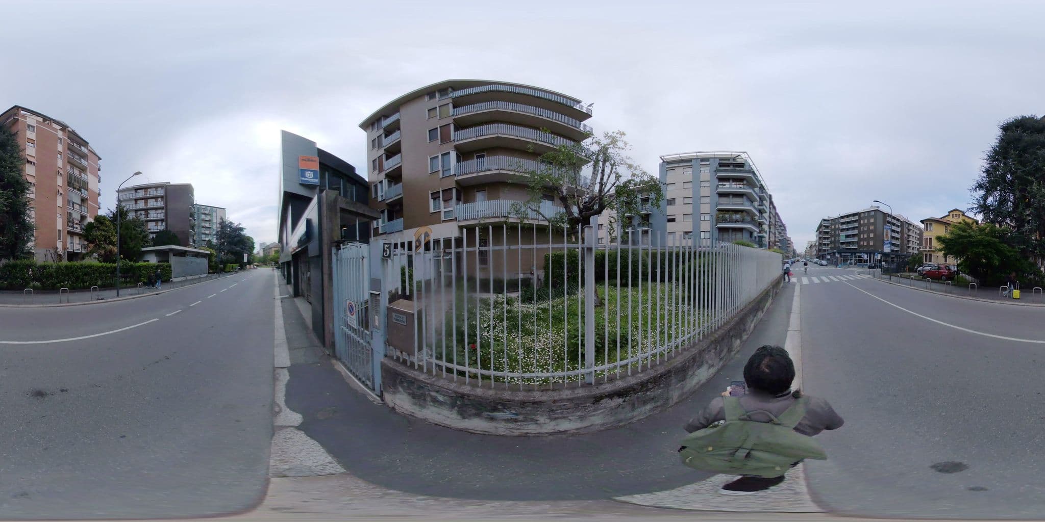 Street view near Kibilù - Via Thaon de Revel, Chinatown — © mapconcierge (CC BY-SA · Mapillary)