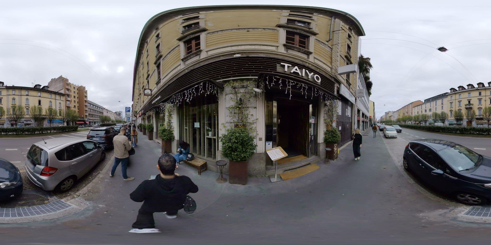Street view near B&B Luna, Brera — © mapconcierge (CC BY-SA · Mapillary)