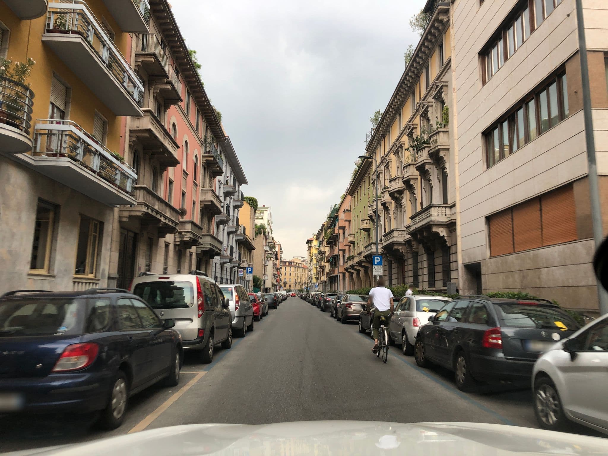 Street view near Bed+Art, Brera — © adirricor (CC BY-SA · Mapillary)