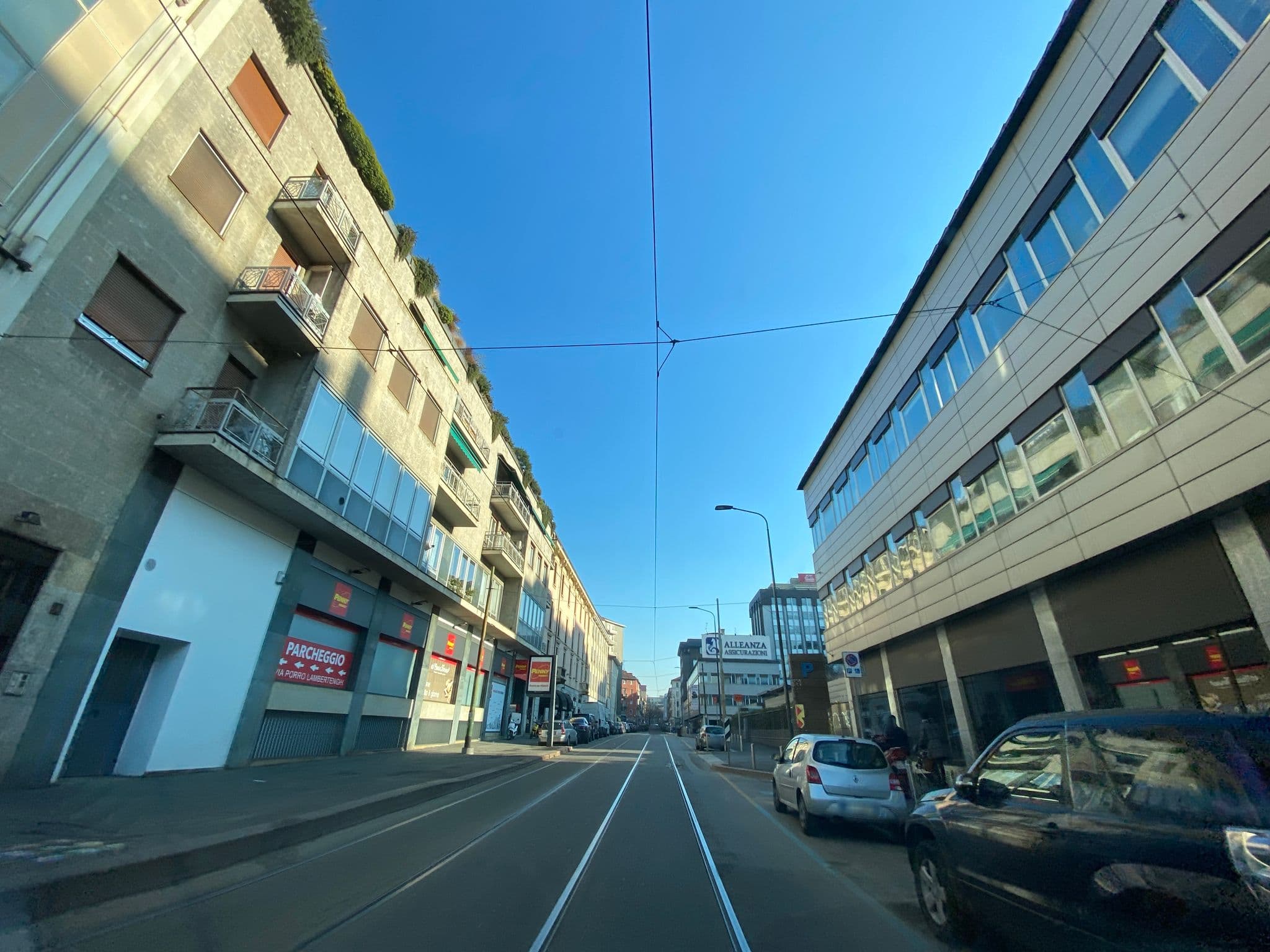 Street view near Hotel Piccadilly, Chinatown — © adirricor (CC BY-SA · Mapillary)