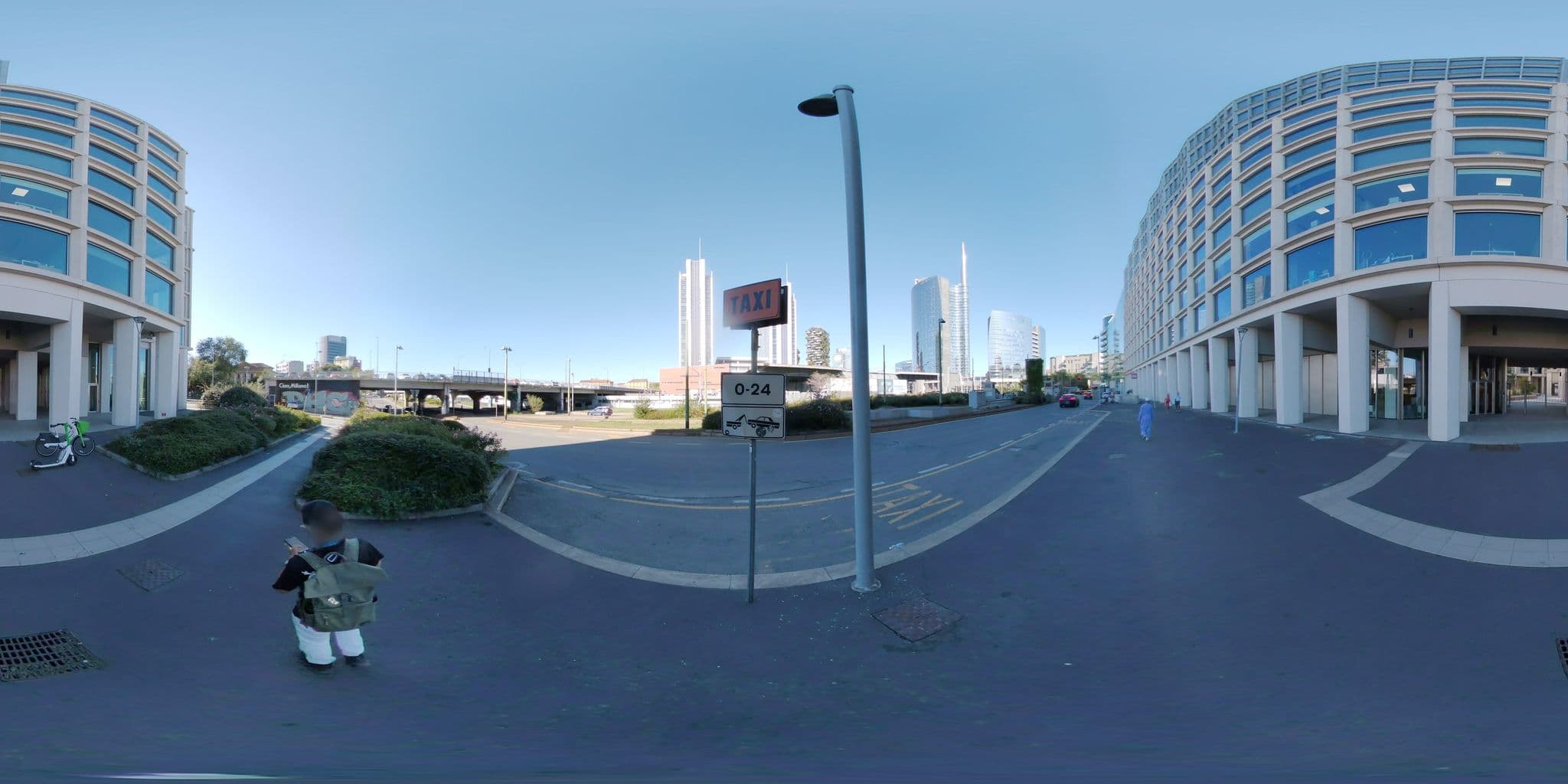 Street view near ATAHotel Executive, Chinatown — © mapconcierge (CC BY-SA · Mapillary)