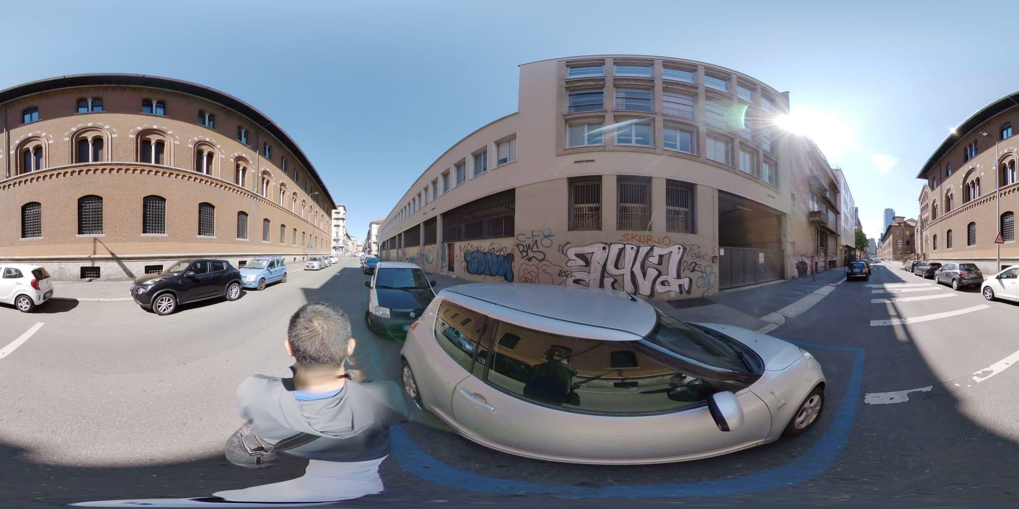 Street view near Madison Hotel, Brera — © mapconcierge (CC BY-SA · Mapillary)
