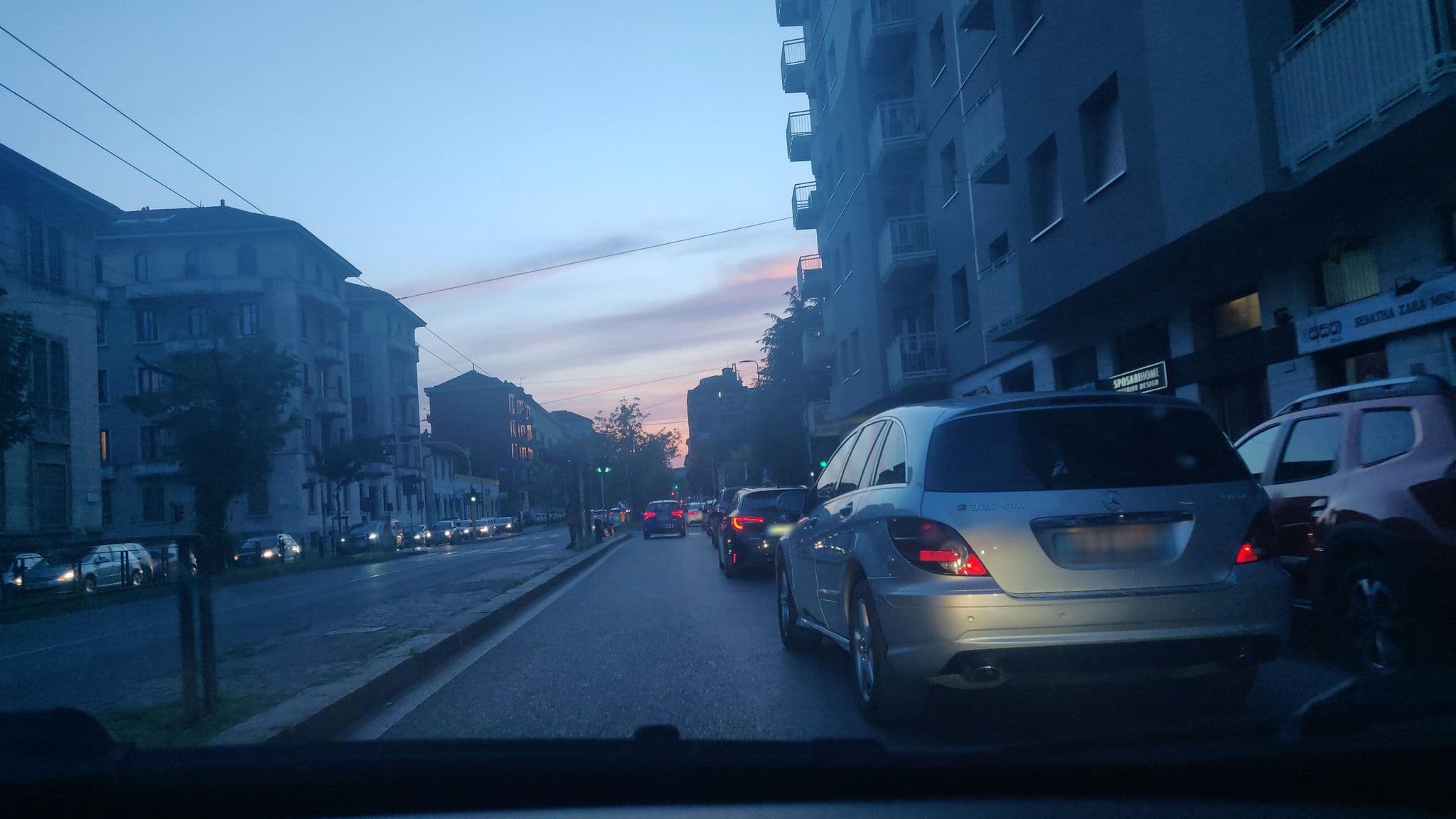 Street view near La Mia Casa sul Ballatoio, Chinatown — © namuit (CC BY-SA · Mapillary)