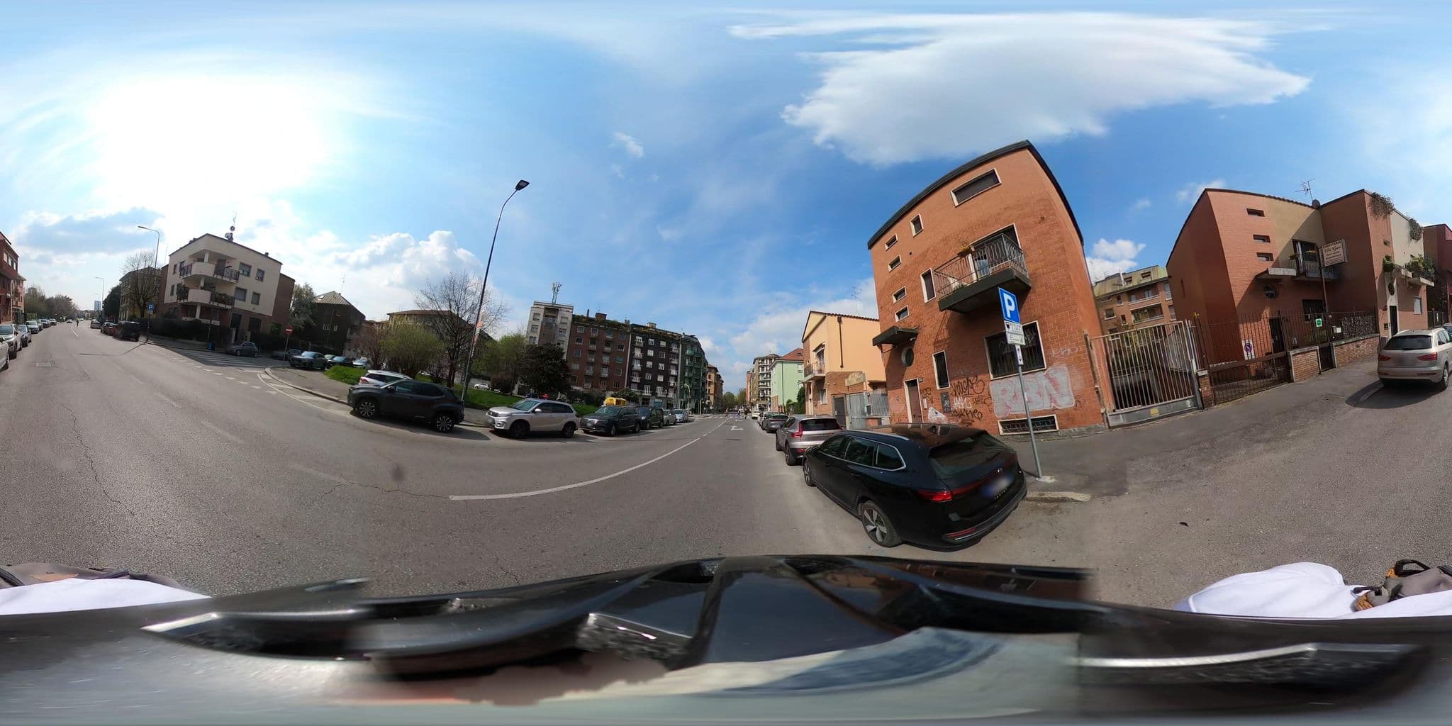 Street view near Music Hotel, Chinatown — © jacopofar (CC BY-SA · Mapillary)