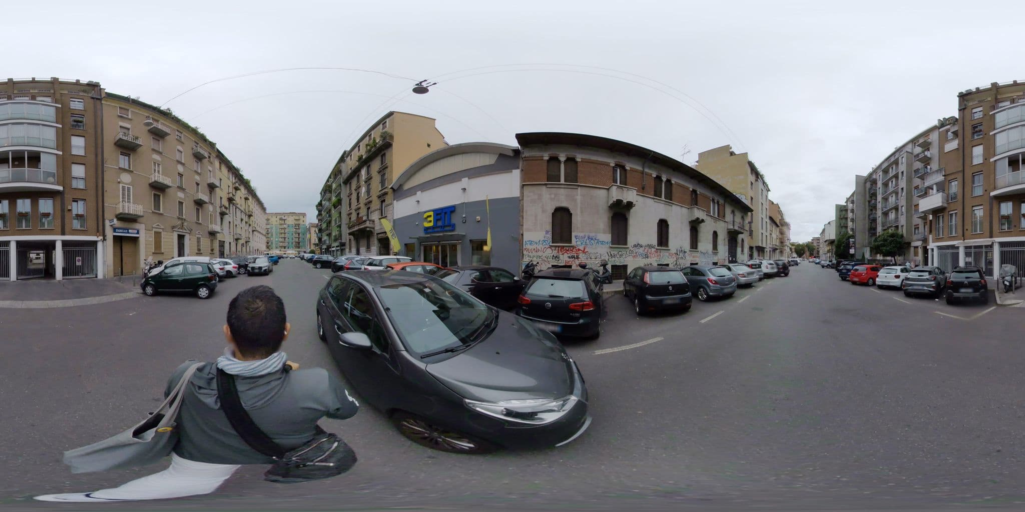 Street view near Hostel California, Adriano — © mapconcierge (CC BY-SA · Mapillary)