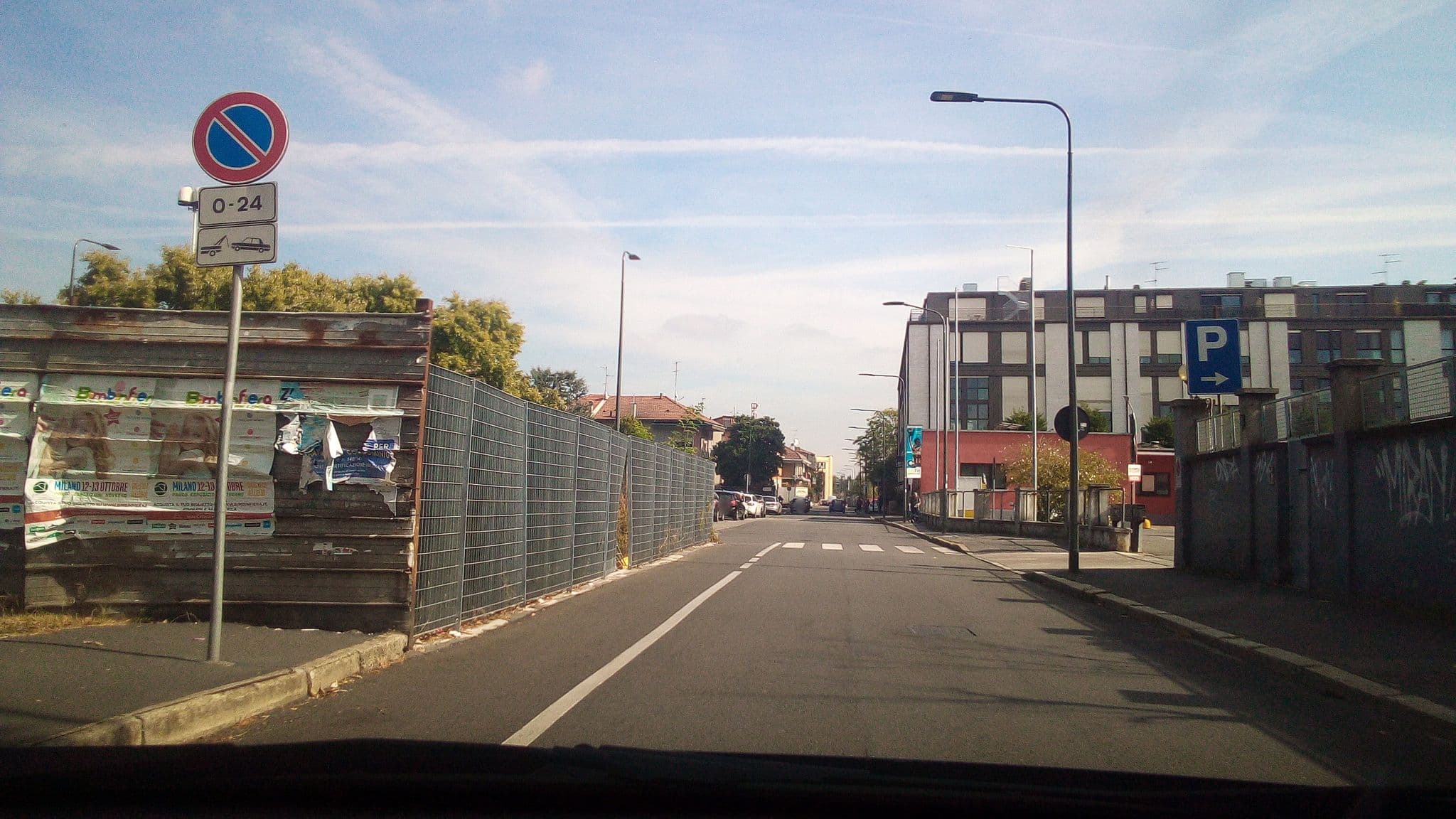 Street view near Casa Carozzi - Carozzi Apartments, Adriano — © pjhooker (CC BY-SA · Mapillary)