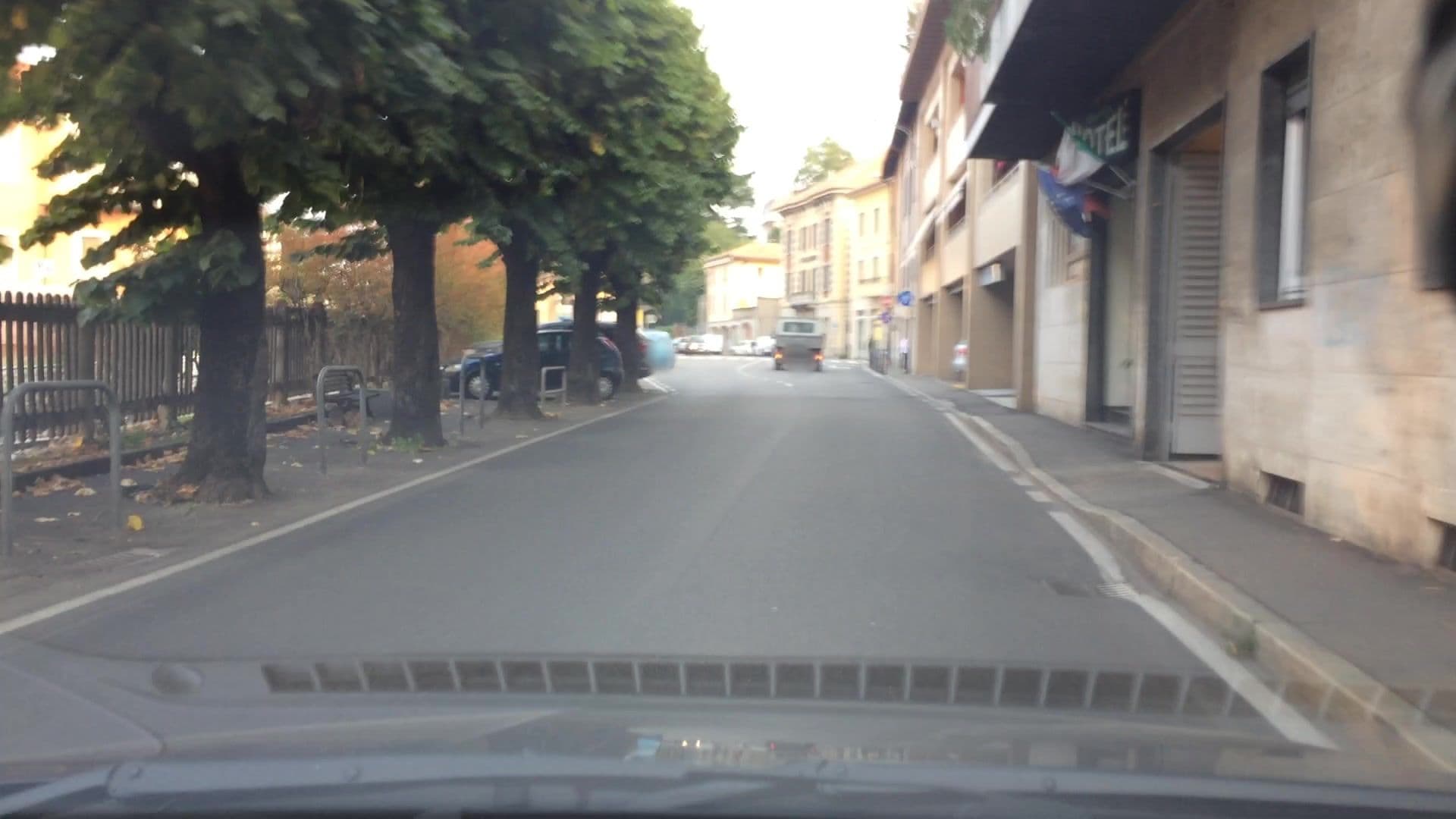 Street view near Hotel Marinoni, Lomazzo — © lvl5 (CC BY-SA · Mapillary)